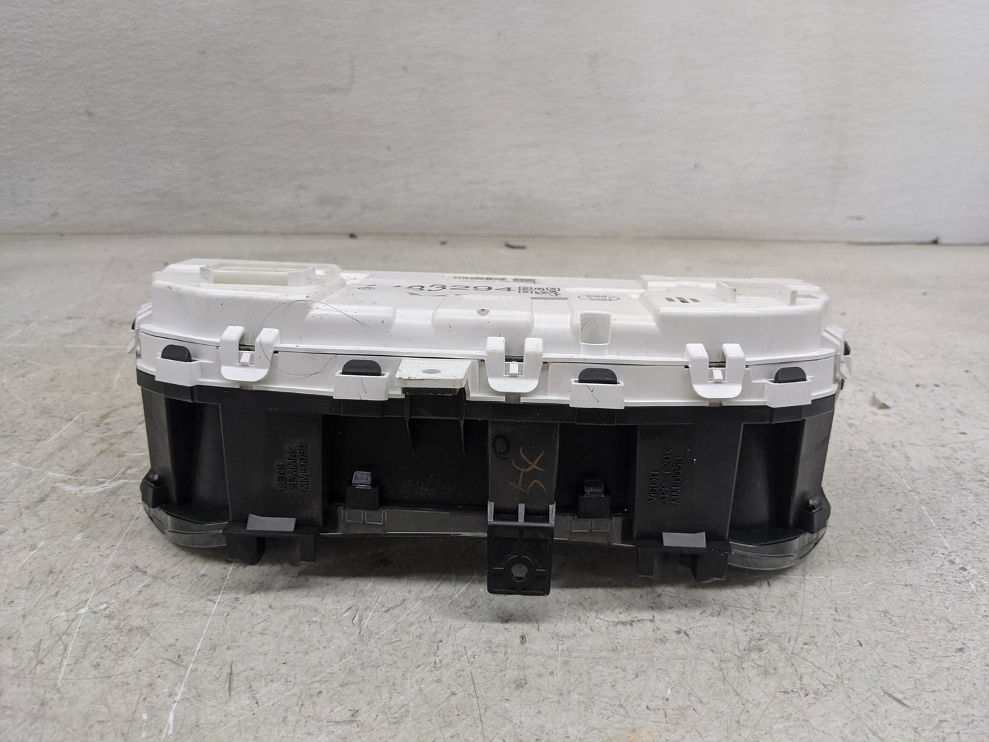 2013-2017 Mitsubishi Outlander Sport Instrument Cluster Speedometer Gauges P/N:MM0053-305 Miles: Fits OEM Used Auto Parts - 