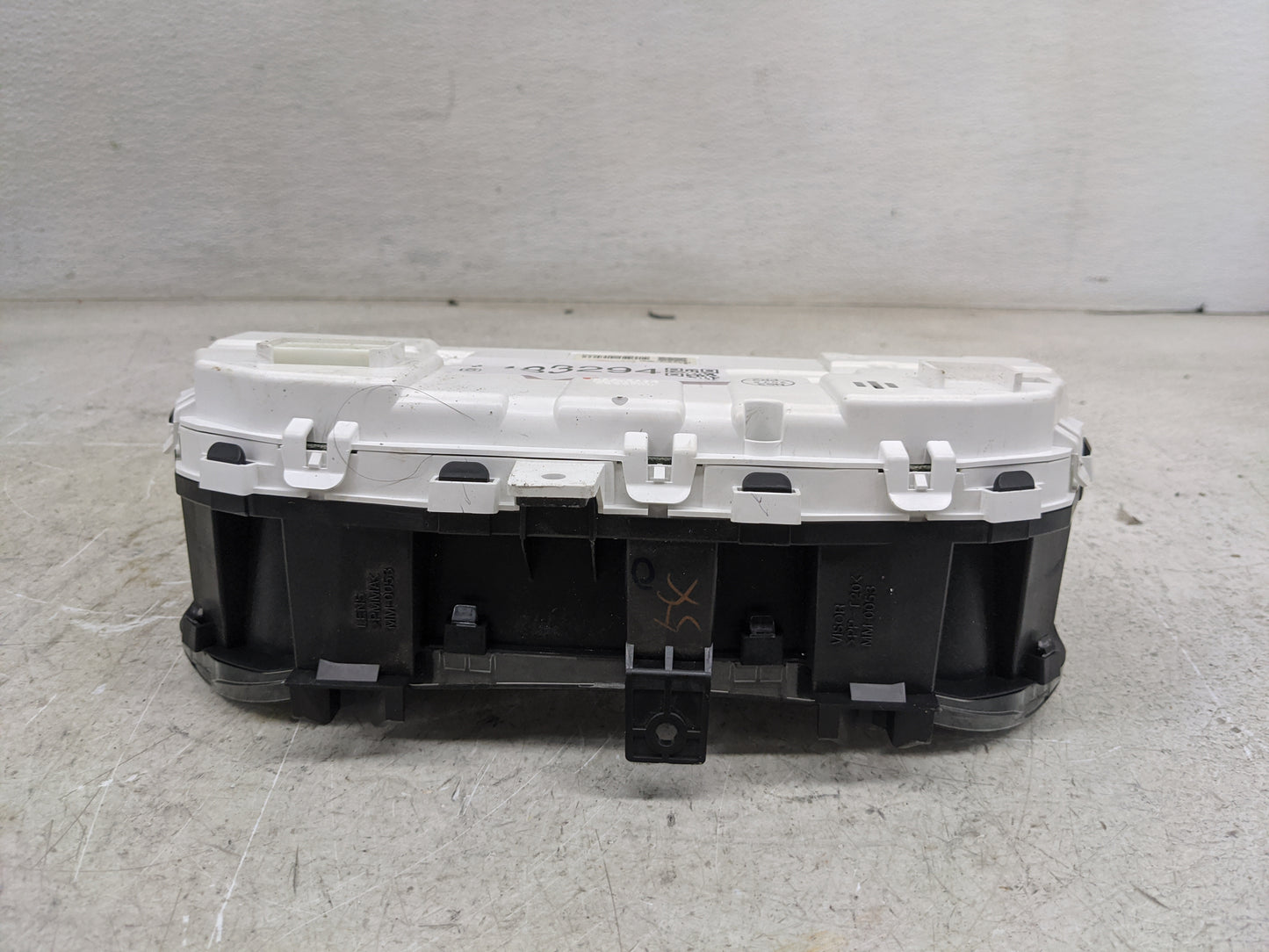 2013-2017 Mitsubishi Outlander Sport Instrument Cluster Speedometer Gauges P/N:MM0053-305 Miles: Fits OEM Used Auto Parts - 