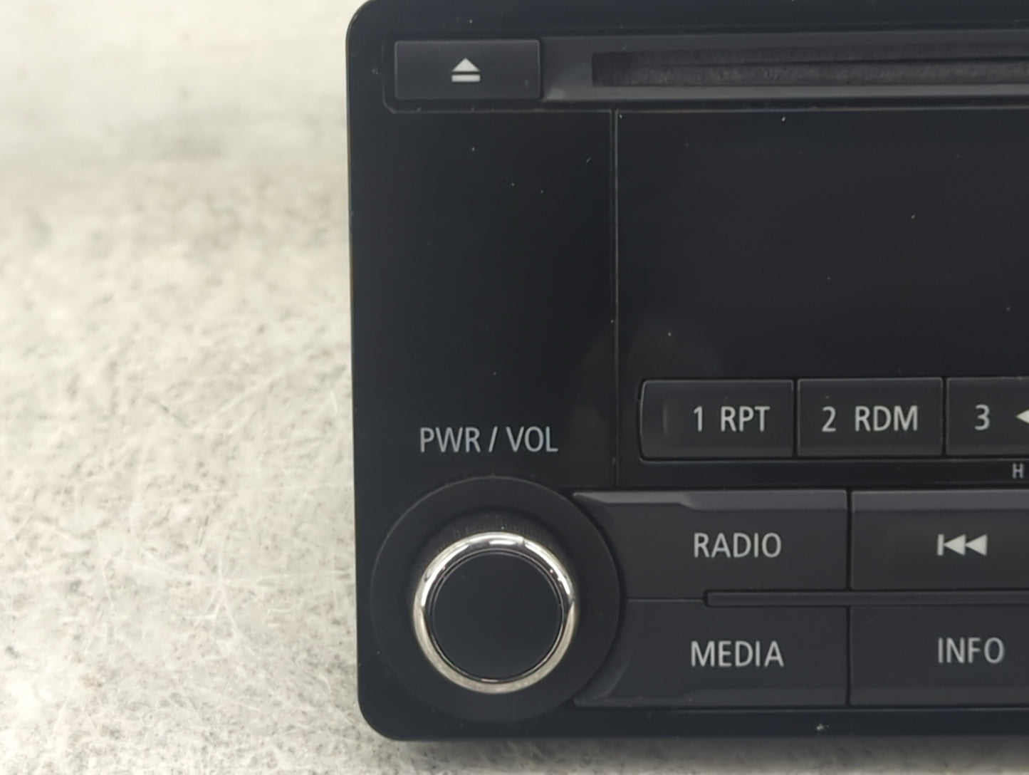 2016 Mitsubishi Outlander Sport Radio AM FM Cd Player Receiver Replacement P/N:8701A185 DY-1MU3R45-T-J2 Fits OEM Used Auto P