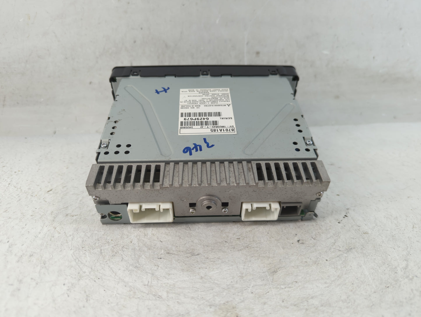 2016 Mitsubishi Outlander Sport Radio AM FM Cd Player Receiver Replacement P/N:8701A185 Fits OEM Used Auto Parts - Oemusedau
