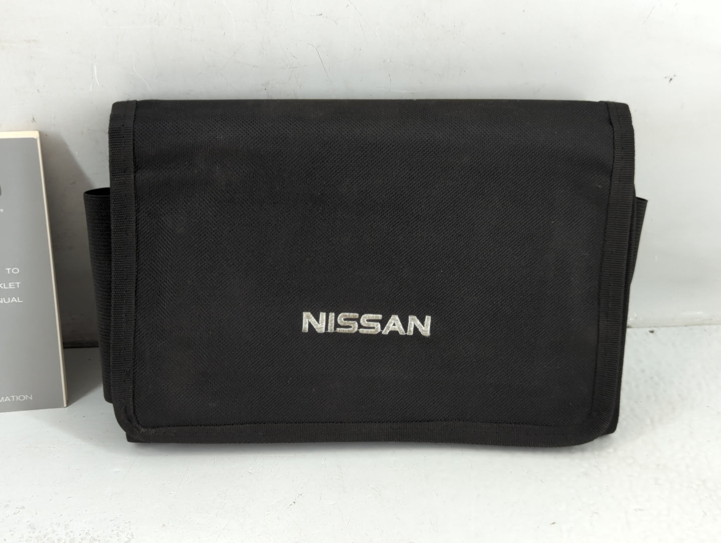 2016 Nissan Altima Owners Manual Book Guide P/N:LL16EA NALLU1 OEM Used Auto Parts - Oemusedautoparts1.com
