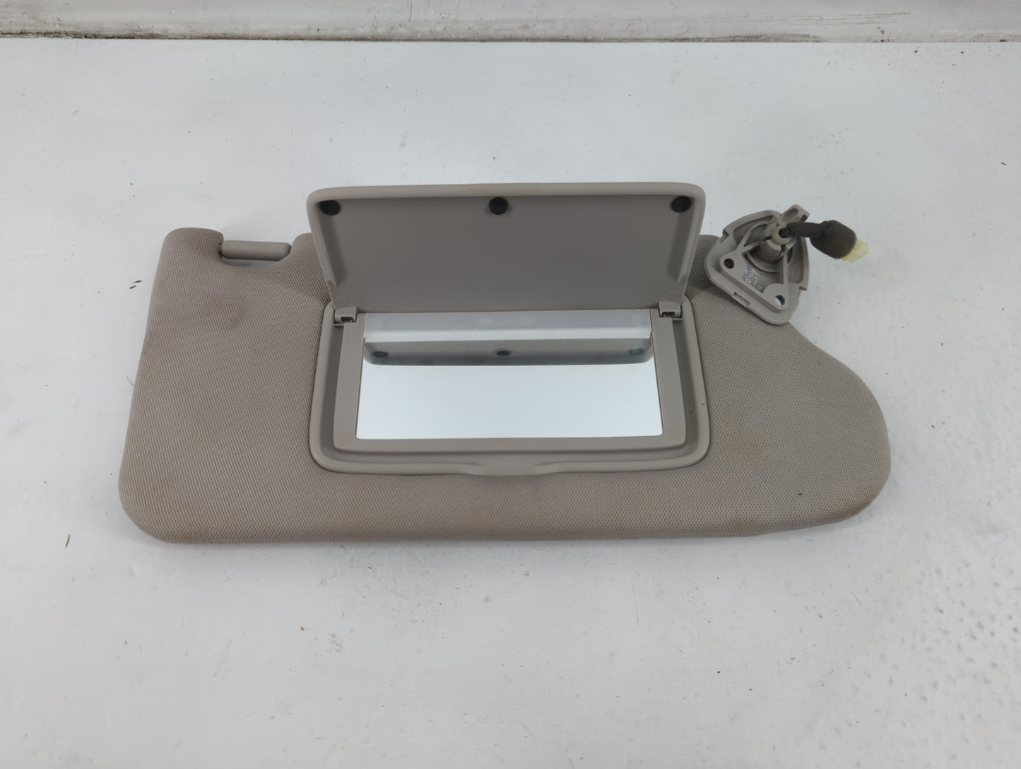 2013-2018 Nissan Altima Sun Visor Shade Replacement Passenger Right Mirror Fits Fits 2013 2014 2015 2016 2017 2018 OEM Used 
