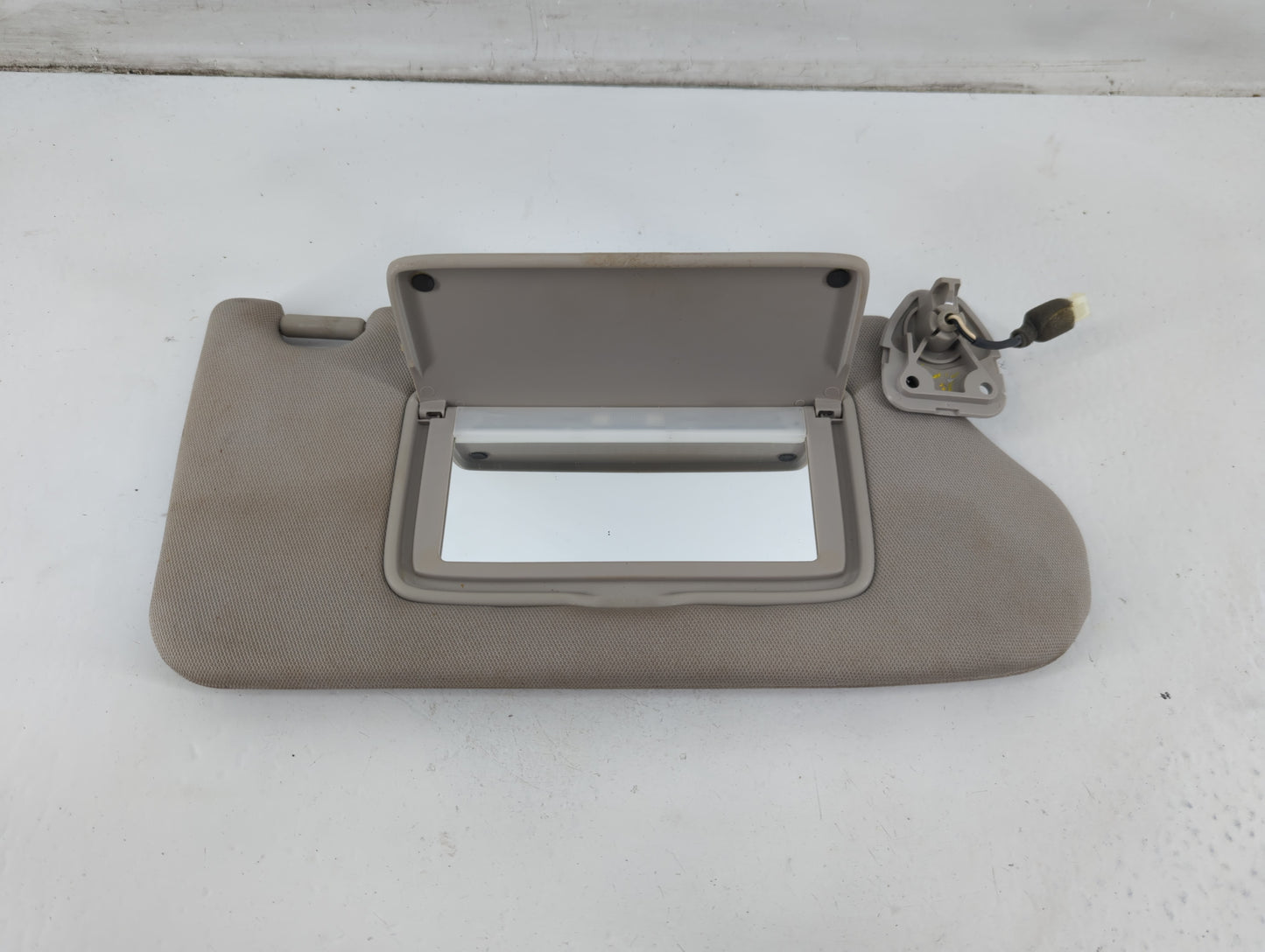 2013-2017 Nissan Altima Sun Visor Shade Replacement Passenger Right Mirror Fits Fits 2013 2014 2015 2016 2017 OEM Used Auto 