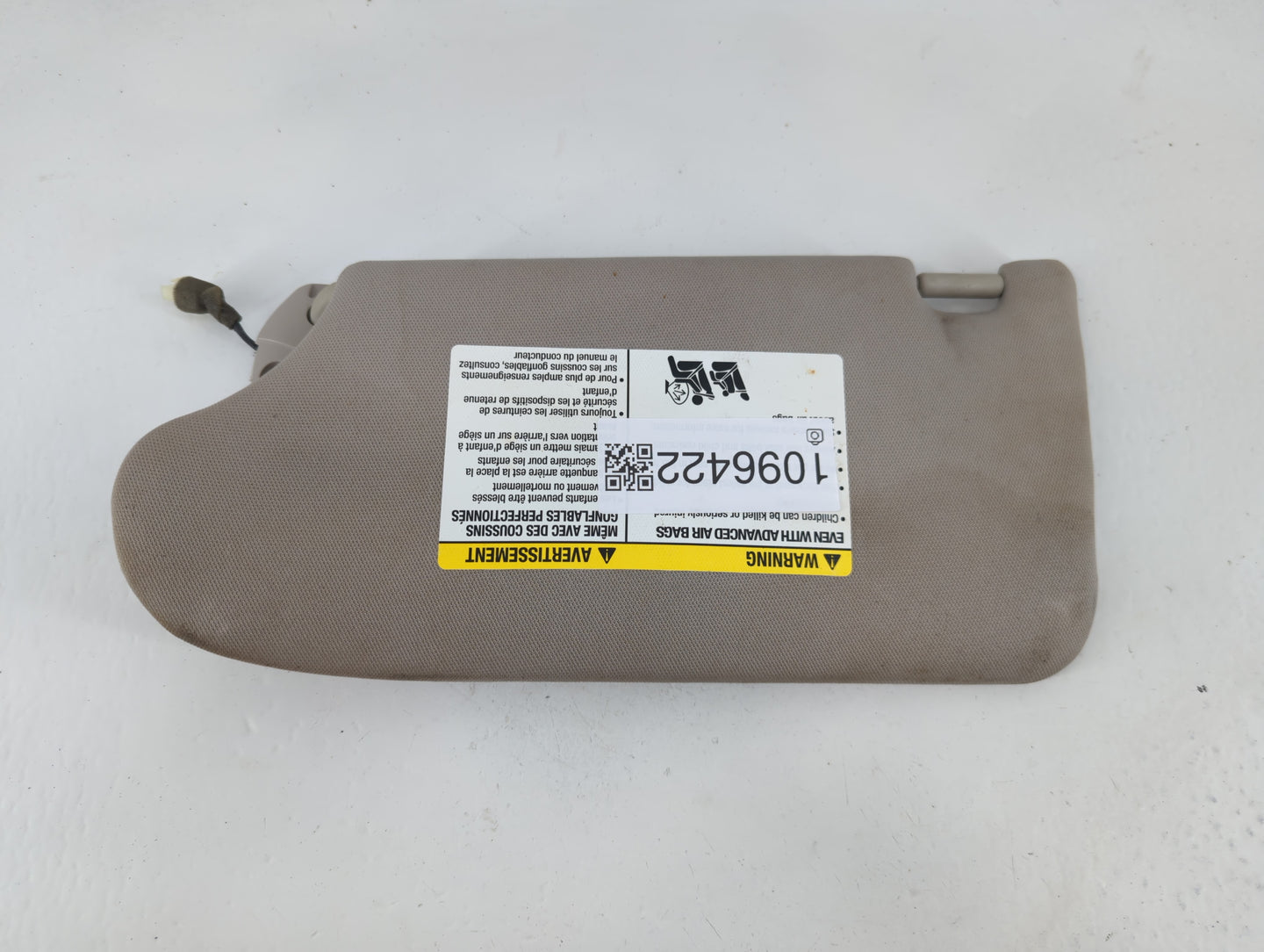 2013-2017 Nissan Altima Sun Visor Shade Replacement Passenger Right Mirror Fits Fits 2013 2014 2015 2016 2017 OEM Used Auto 