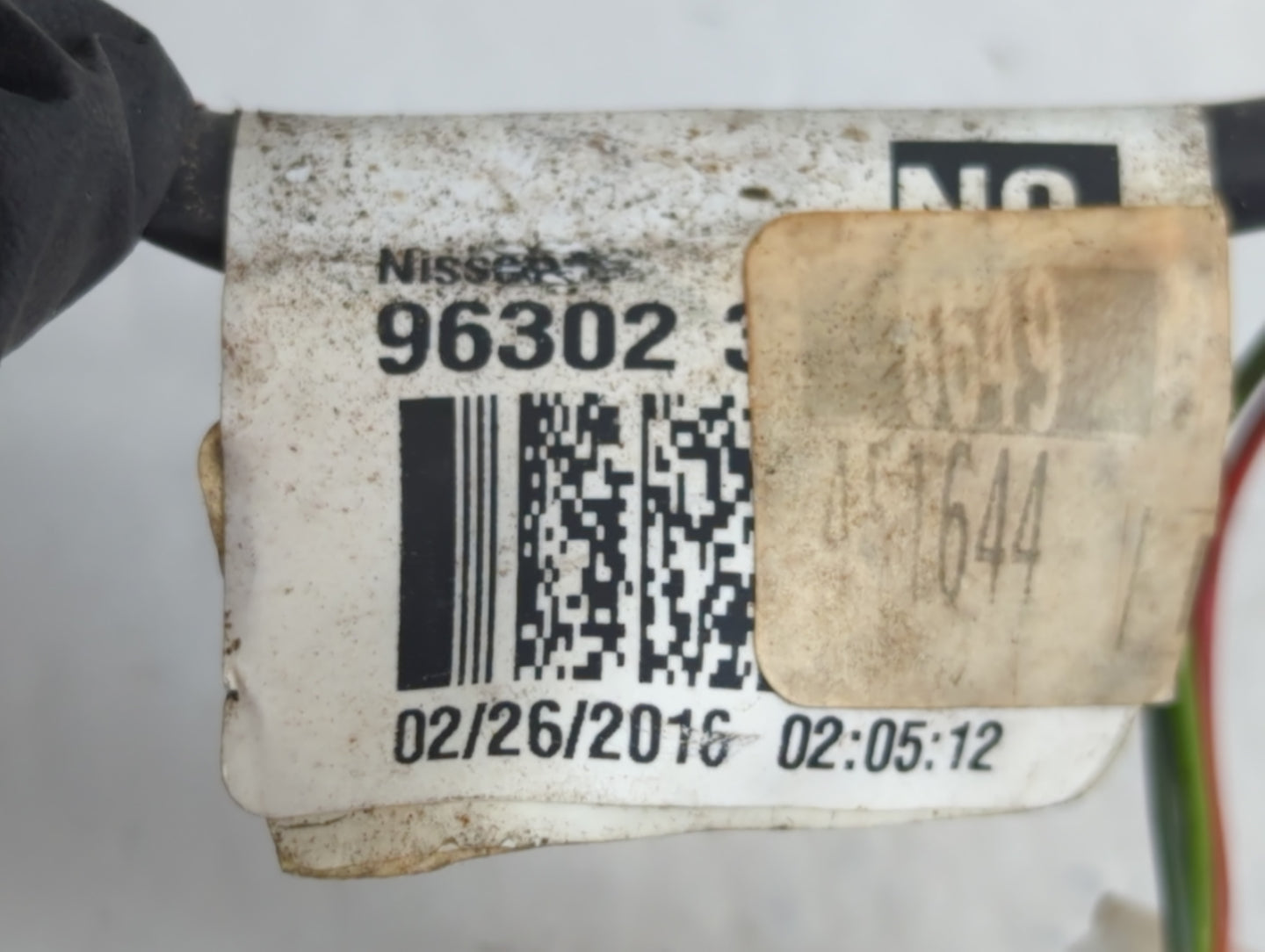 2013-2018 Nissan Altima Driver Side View Mirror - Left Door Mirror OEM Used - Oemusedautoparts1.com