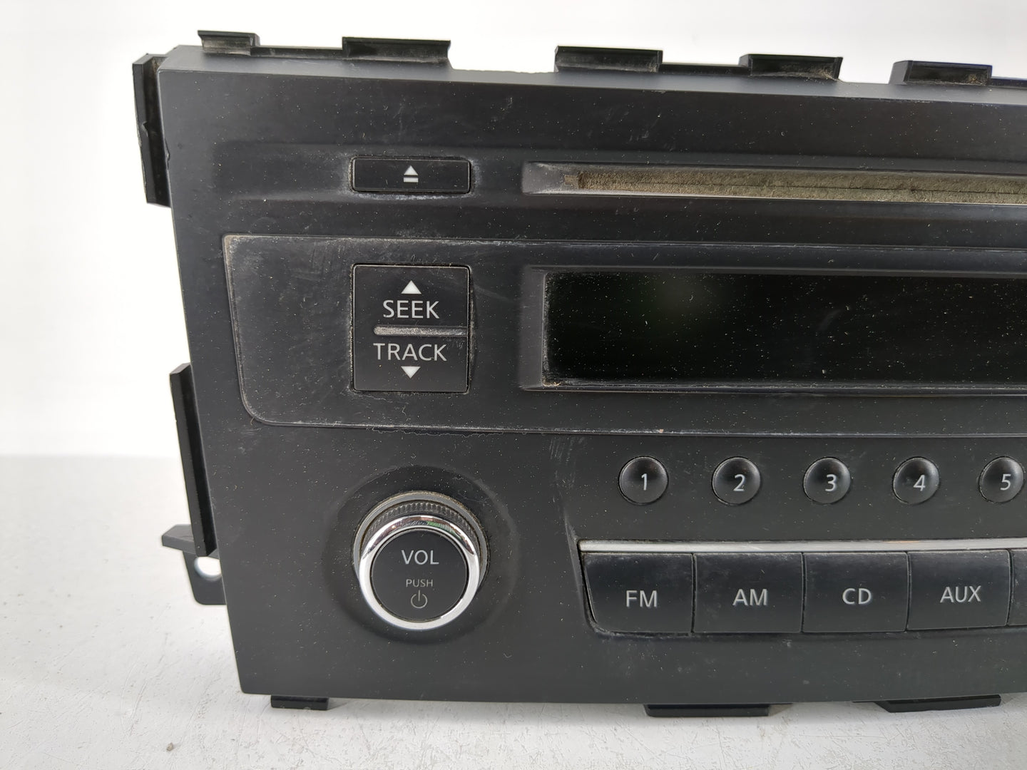 2016 Nissan Altima Radio AM FM Cd Player Receiver Replacement P/N:28185 9HR0A Fits OEM Used Auto Parts - Oemusedautoparts1.c