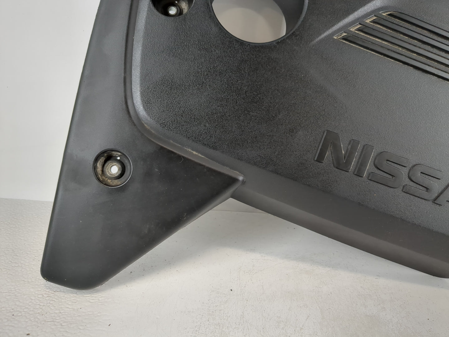 2016 Nissan Altima Engine Cover - Oemusedautoparts1.com
