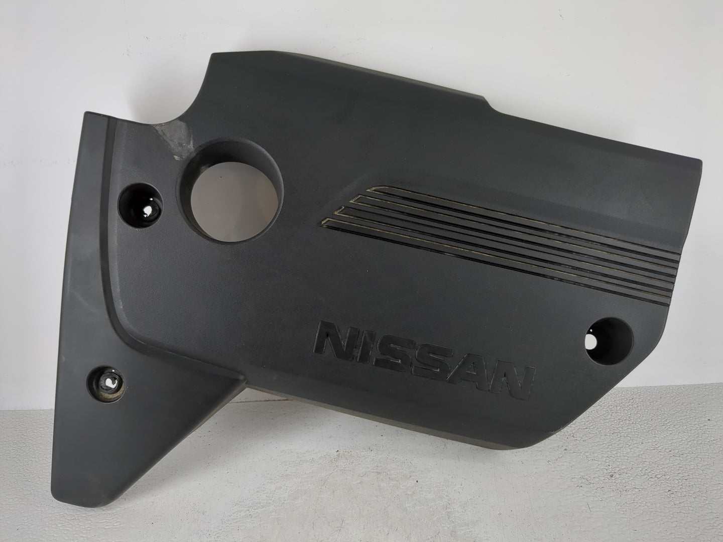 2016 Nissan Altima Engine Cover - Oemusedautoparts1.com