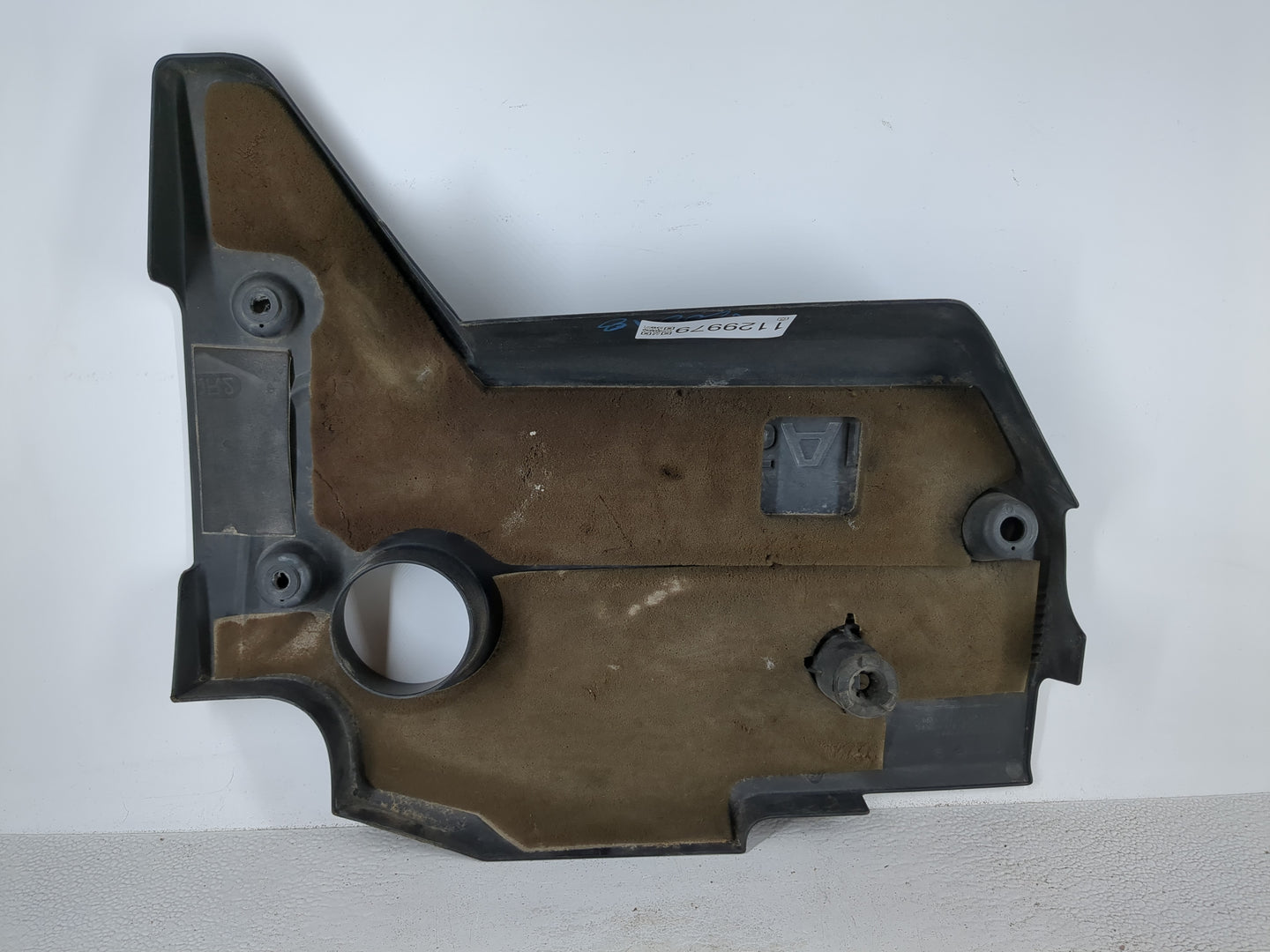 2016 Nissan Altima Engine Cover - Oemusedautoparts1.com
