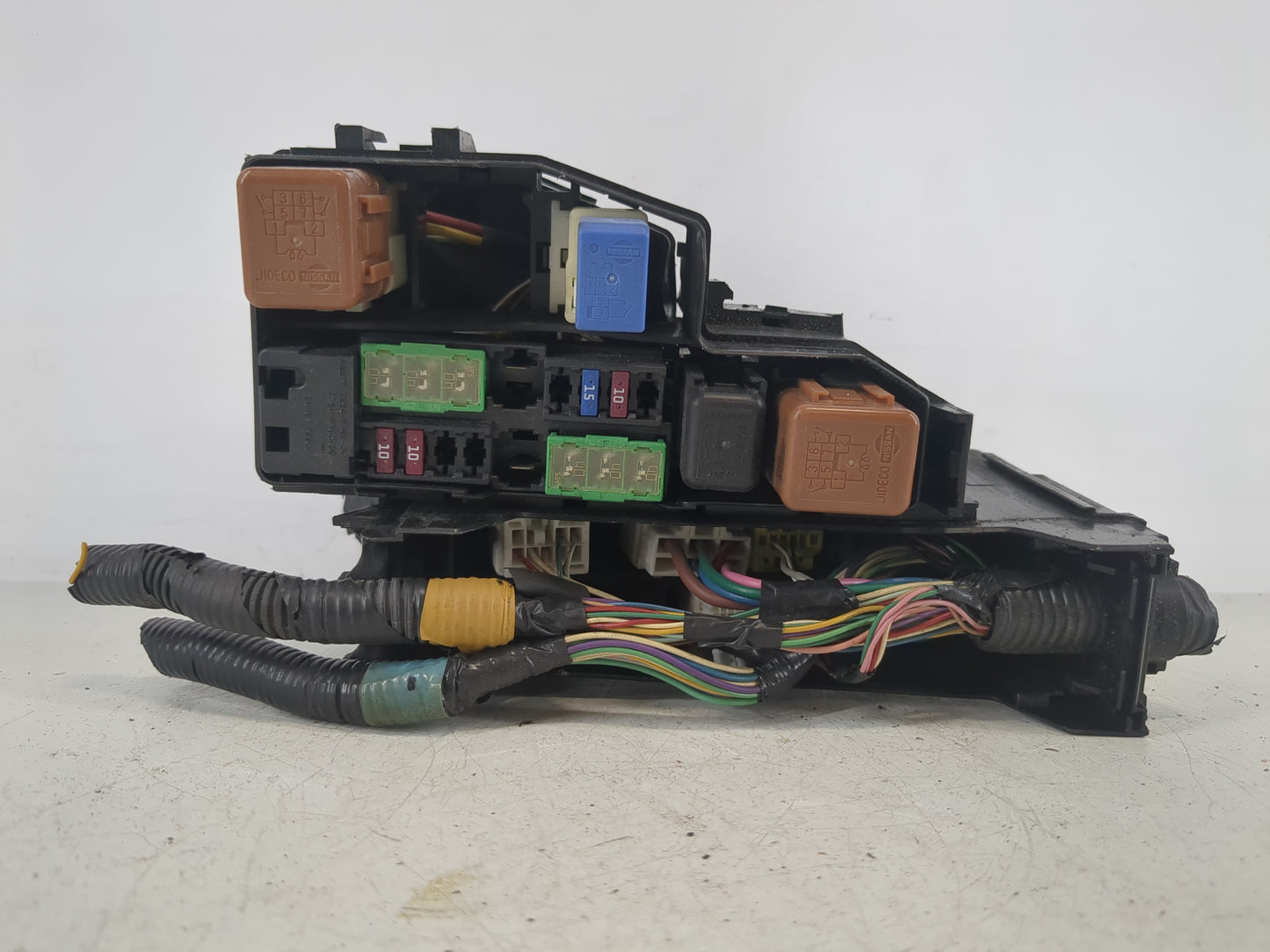 2016-2017 Nissan Altima Fusebox Fuse Box Panel Relay Module P/N:7254-5763-30 Fits Fits 2016 2017 OEM Used Auto Parts - Oemus