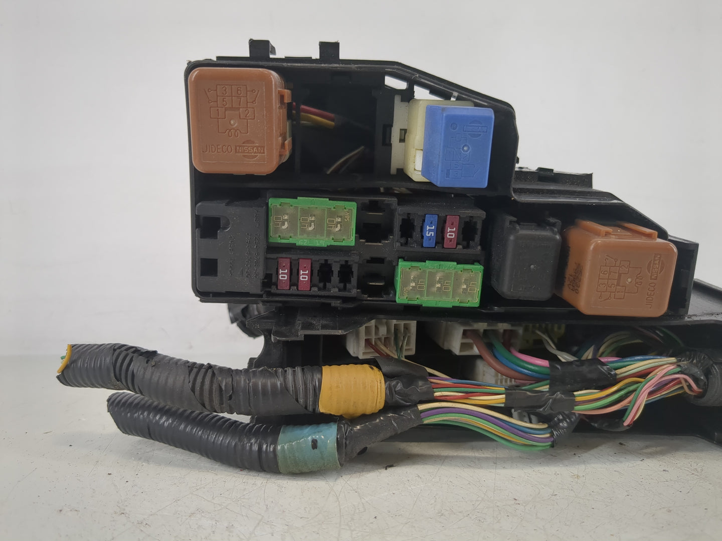 2016-2017 Nissan Altima Fusebox Fuse Box Panel Relay Module P/N:7254-5763-30 Fits Fits 2016 2017 OEM Used Auto Parts - Oemus
