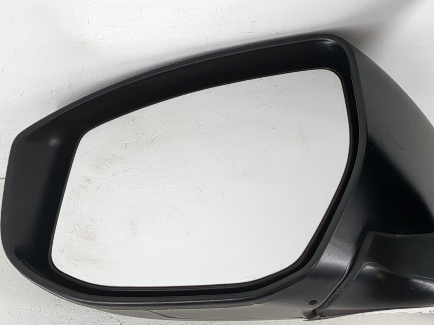2013-2018 Nissan Altima Driver Side View Mirror - Left Door Mirror OEM Used - Oemusedautoparts1.com