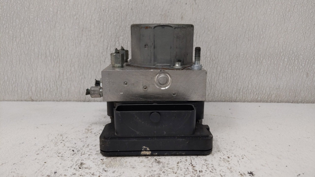 2016-2017 Nissan Altima ABS Pump Control Module Replacement P/N:2265106527 47660 9HS0A Fits Fits 2016 2017 OEM Used Auto Par