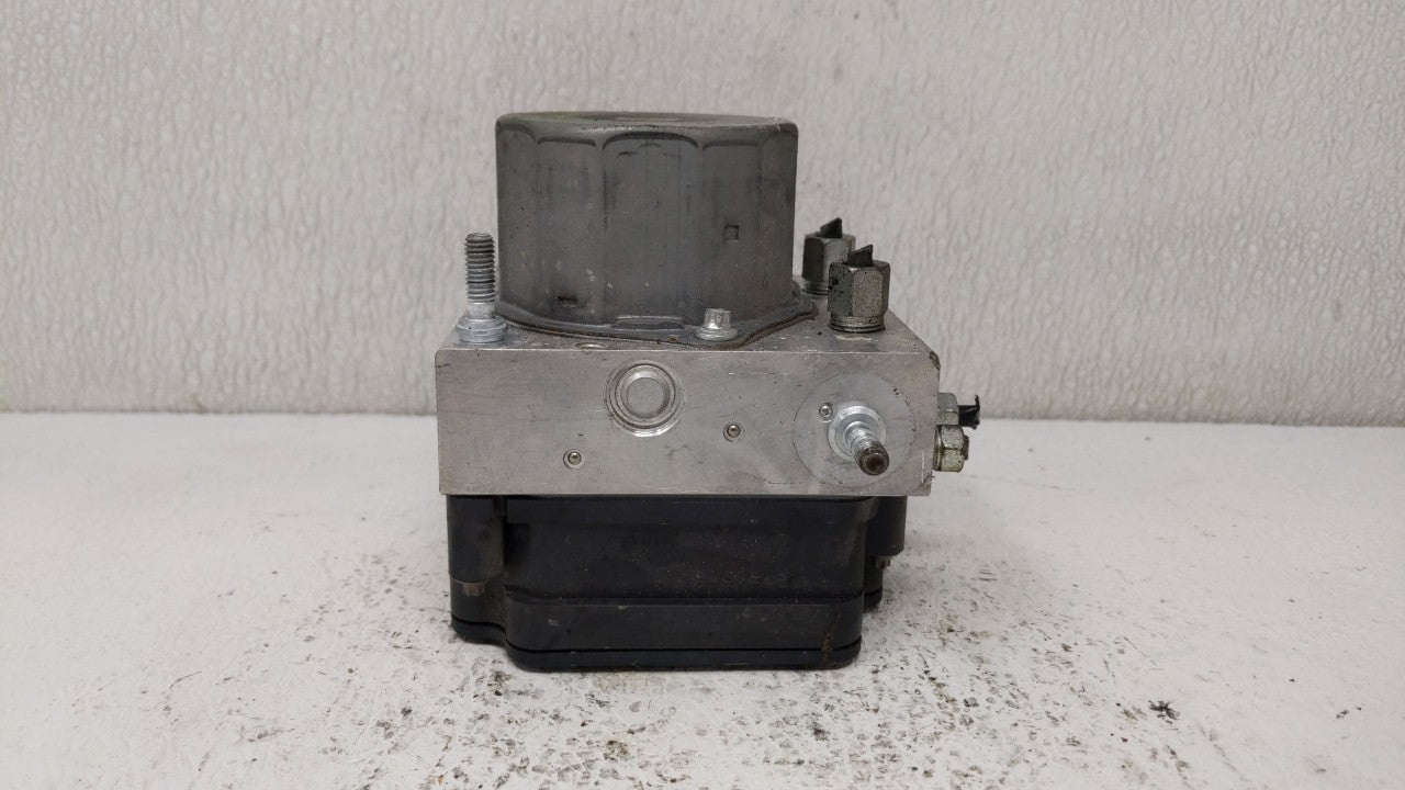 2016-2017 Nissan Altima ABS Pump Control Module Replacement P/N:2265106527 47660 9HS0A Fits Fits 2016 2017 OEM Used Auto Par
