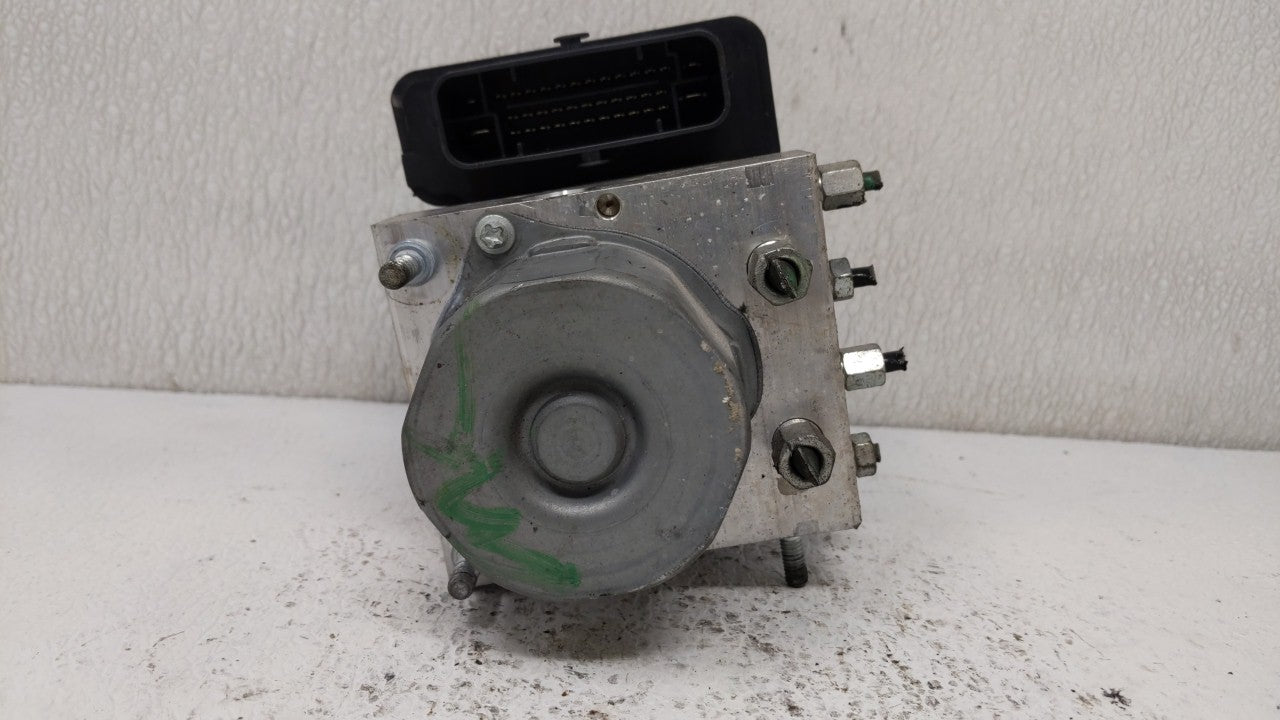 2016-2017 Nissan Altima ABS Pump Control Module Replacement P/N:2265106527 47660 9HS0A Fits Fits 2016 2017 OEM Used Auto Par