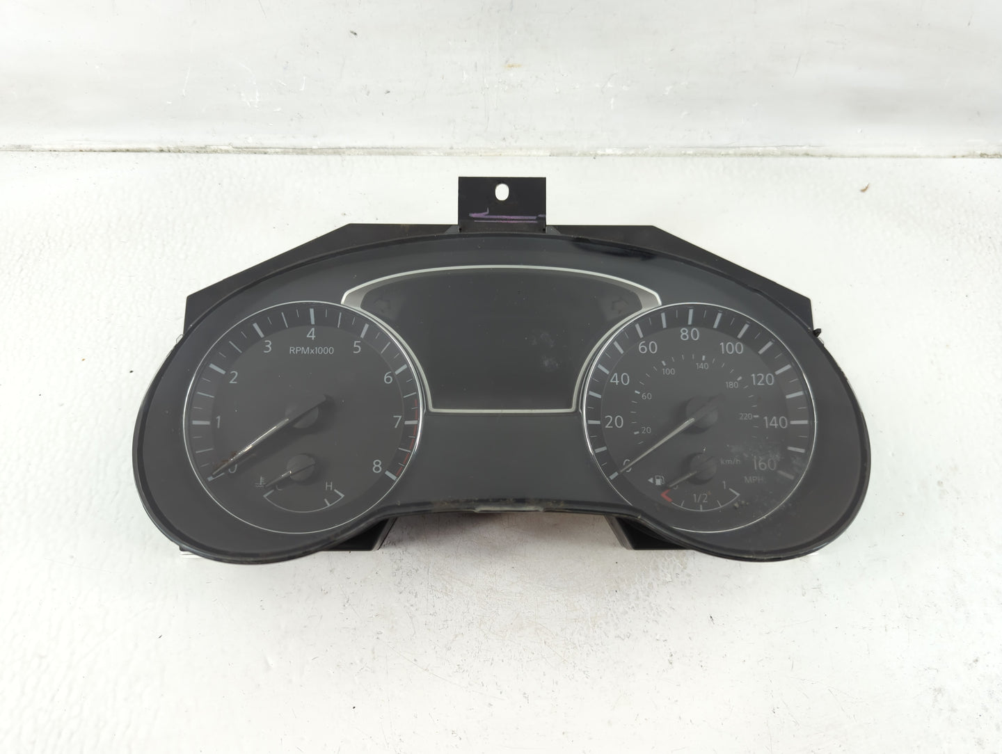 2016-2017 Nissan Altima Instrument Cluster Speedometer Gauges P/N:24810 9HS8B Fits Fits 2016 2017 OEM Used Auto Parts - Oemu