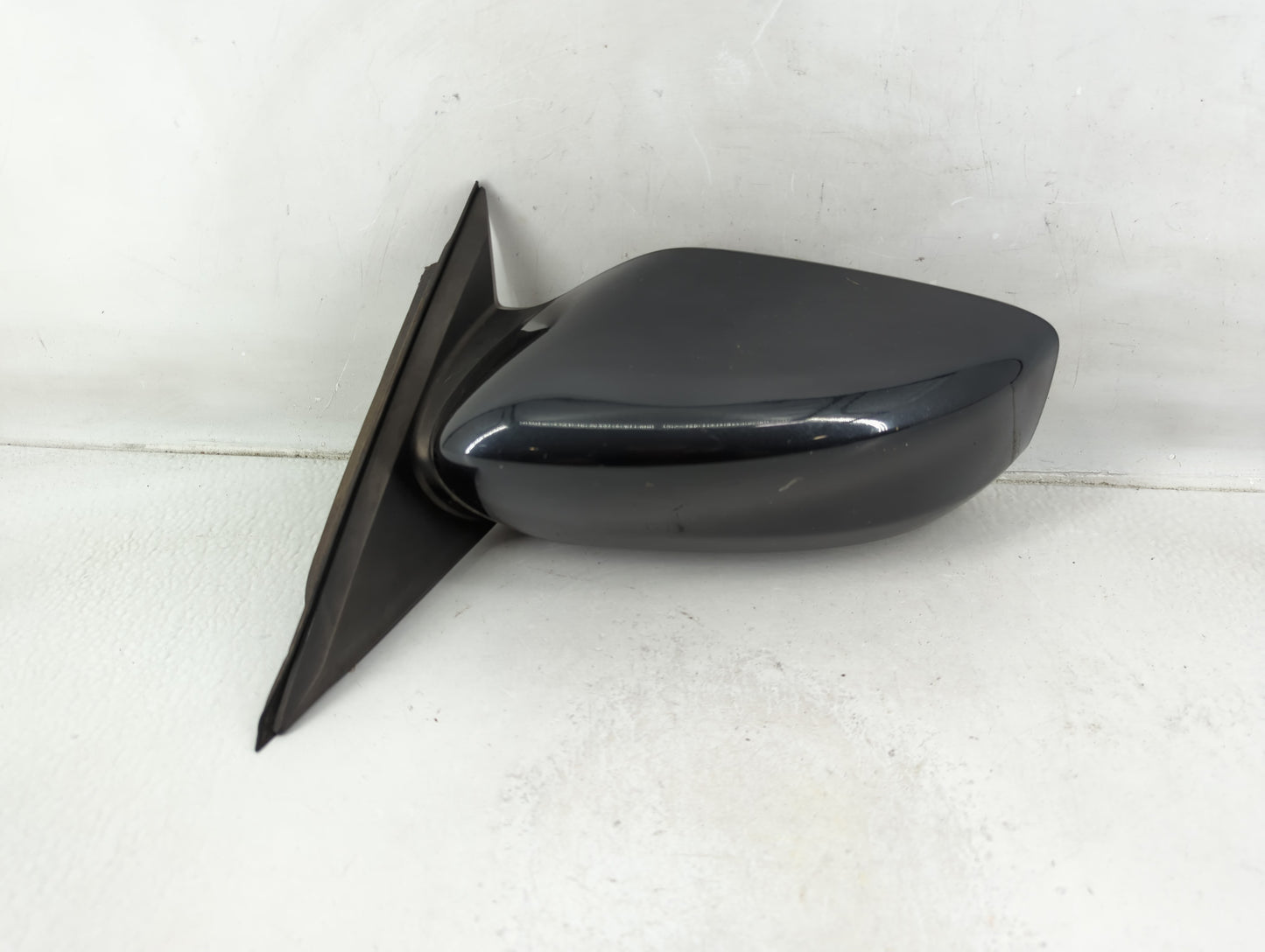 2013-2018 Nissan Altima Driver Side View Mirror - Left Door Mirror OEM Used - Oemusedautoparts1.com