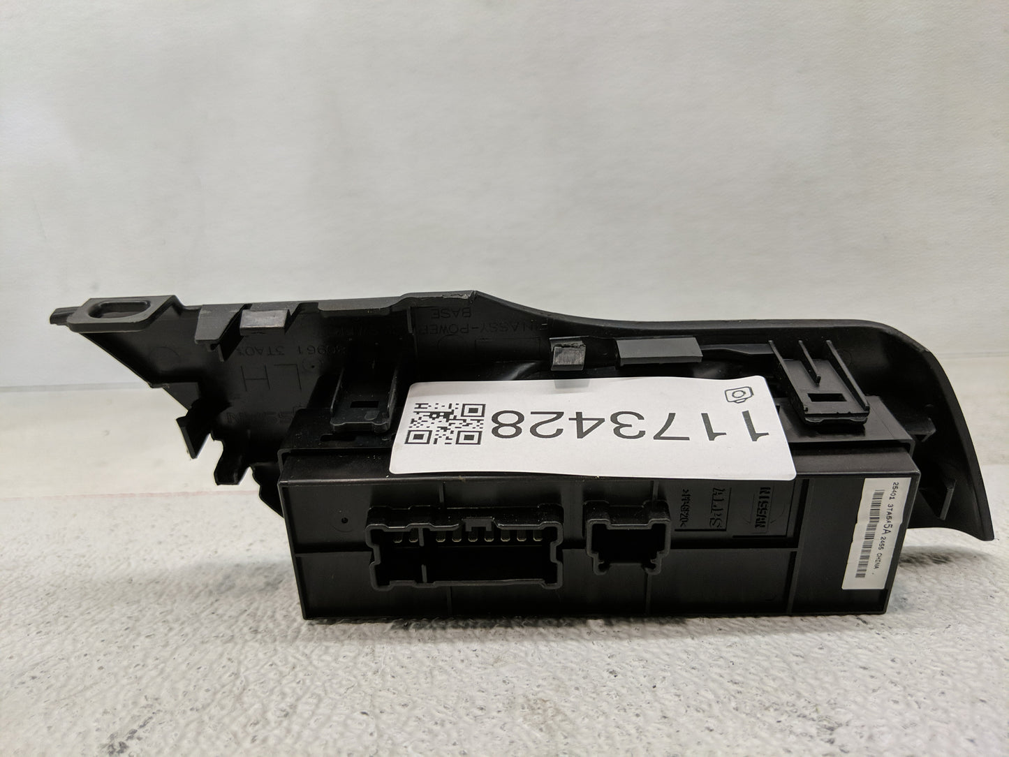 2013-2018 Nissan Altima Master Power Window Switch Replacement Driver Side Left P/N:25401 3TA5A Fits OEM Used Auto Parts - O