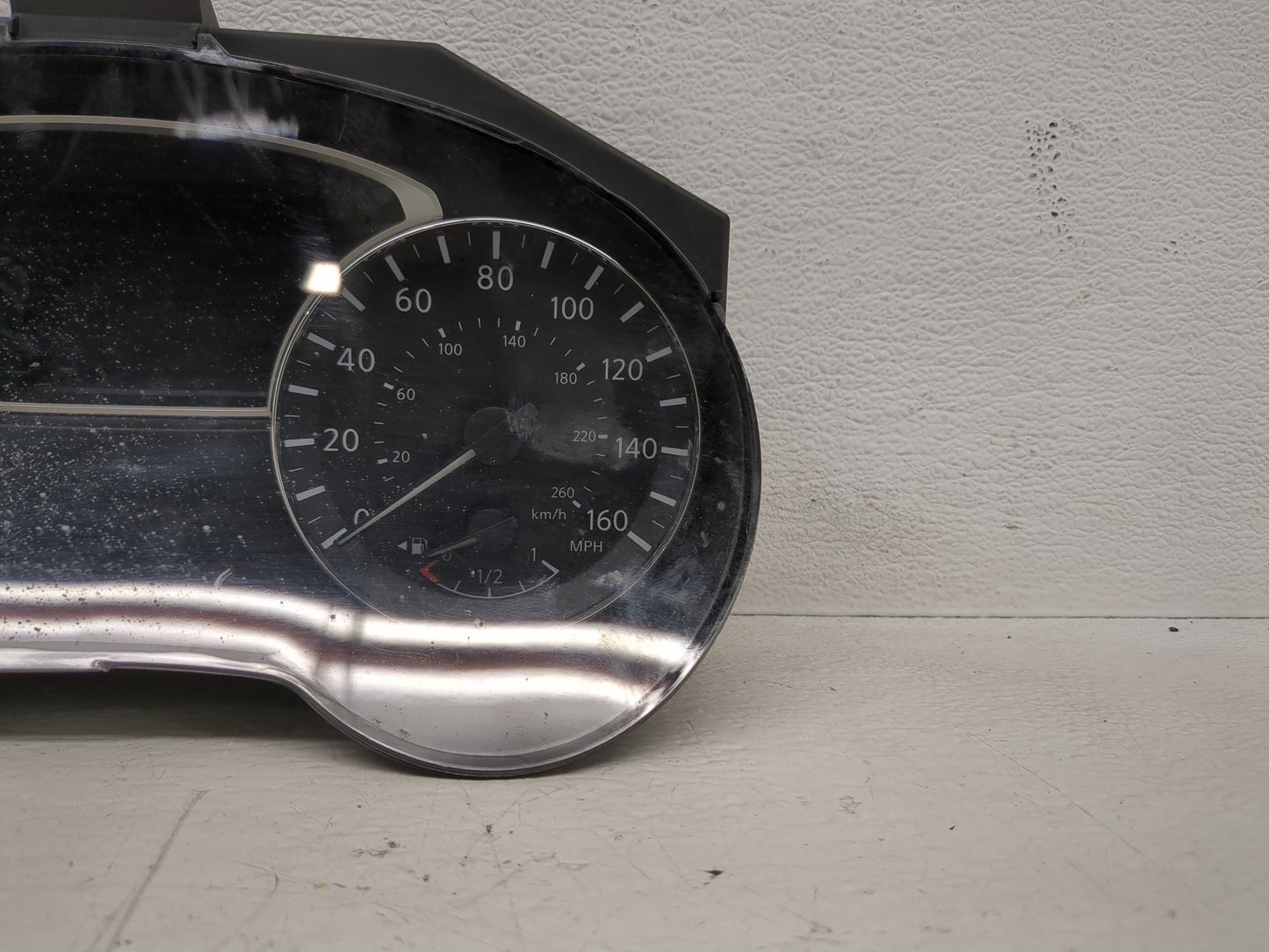 2016-2017 Nissan Altima Instrument Cluster Speedometer Gauges P/N:24810 9HS8B Fits Fits 2016 2017 OEM Used Auto Parts - Oemu
