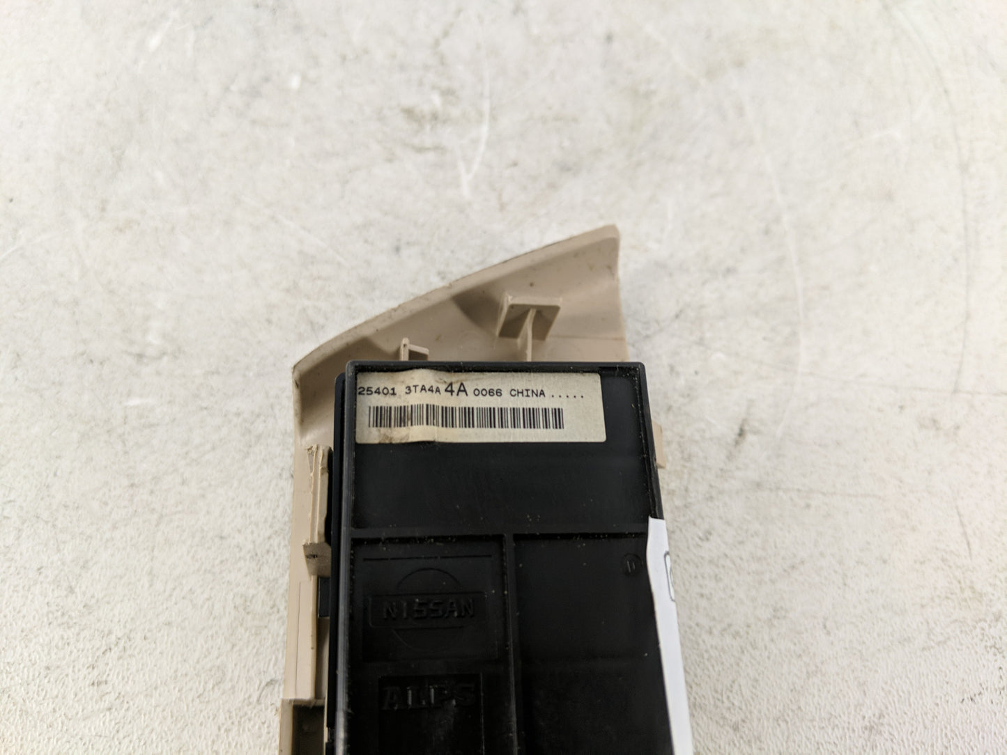 2013-2018 Nissan Altima Master Power Window Switch Replacement Driver Side Left P/N:25401 3TA4A Fits OEM Used Auto Parts - O