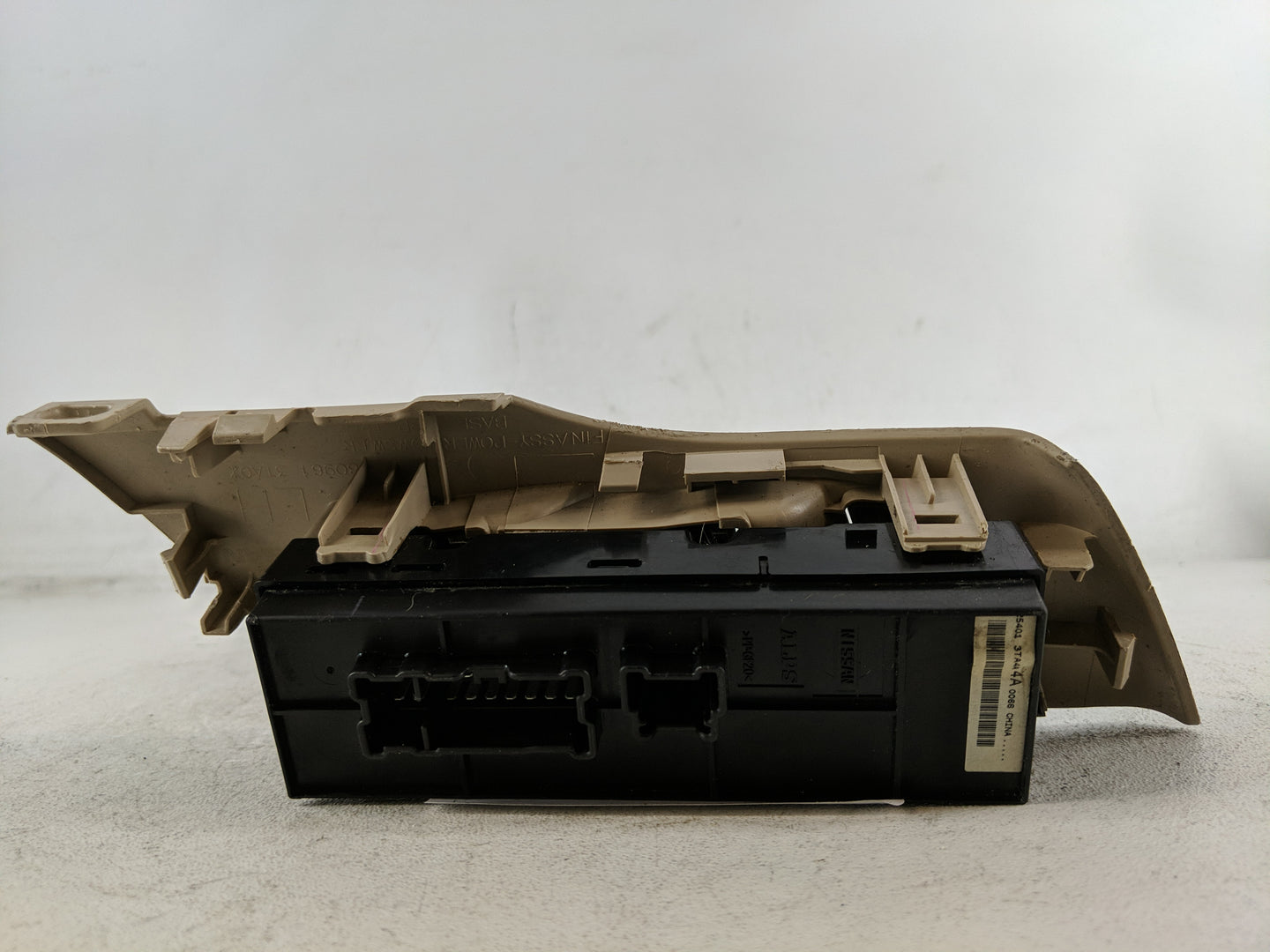 2013-2018 Nissan Altima Master Power Window Switch Replacement Driver Side Left P/N:25401 3TA4A Fits OEM Used Auto Parts - O
