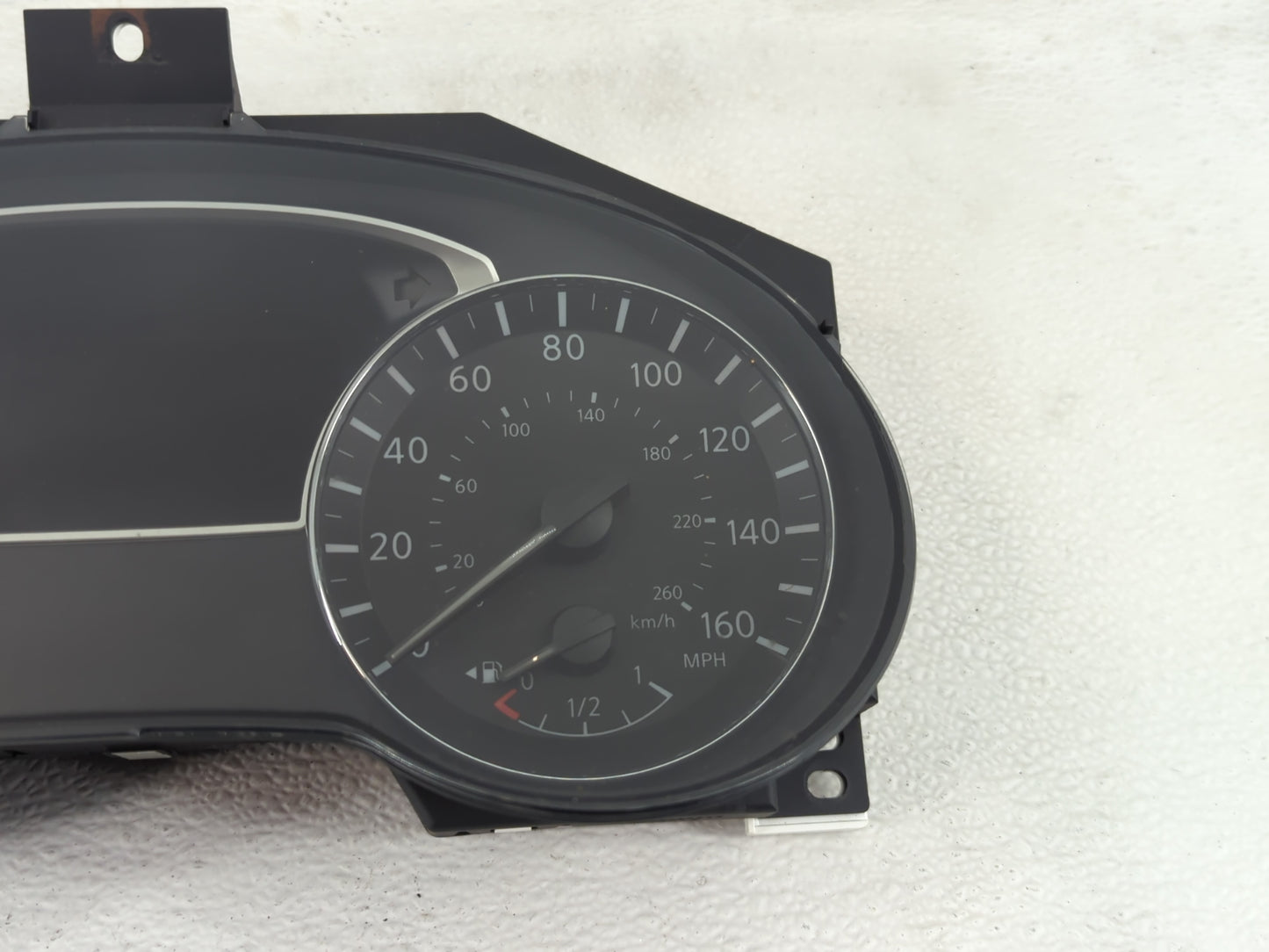 2016-2017 Nissan Altima Instrument Cluster Speedometer Gauges P/N:24810 9HS8B Fits Fits 2016 2017 OEM Used Auto Parts - Oemu