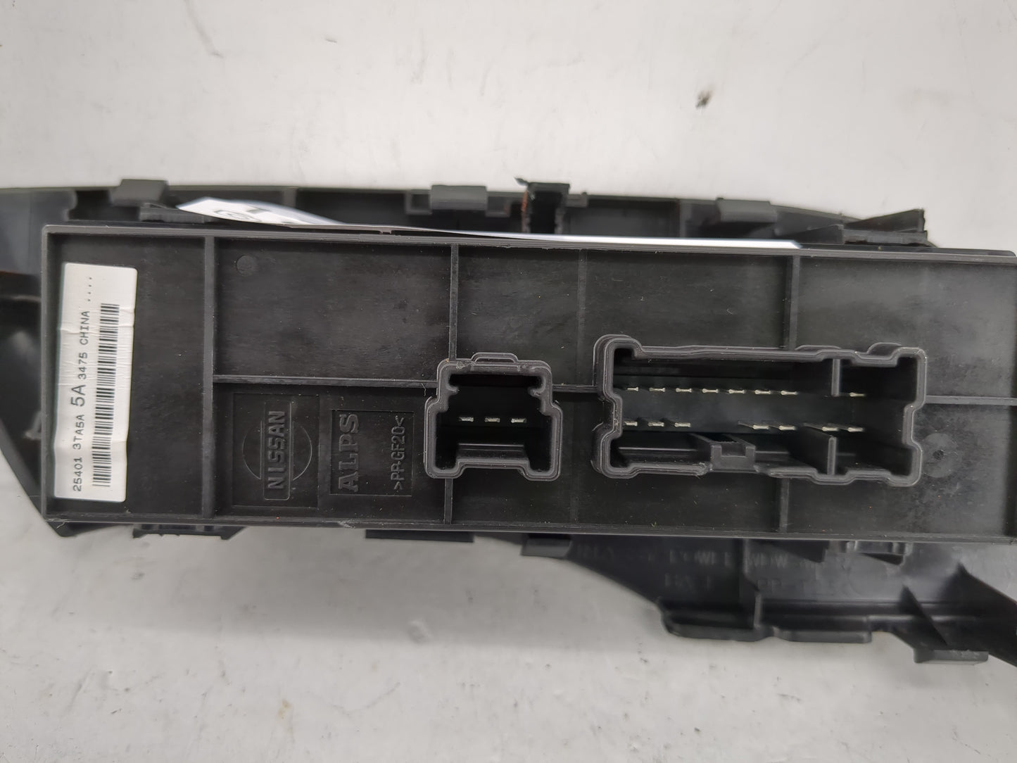 2013-2018 Nissan Altima Master Power Window Switch Replacement Driver Side Left P/N:25401 3TA5A Fits OEM Used Auto Parts - O