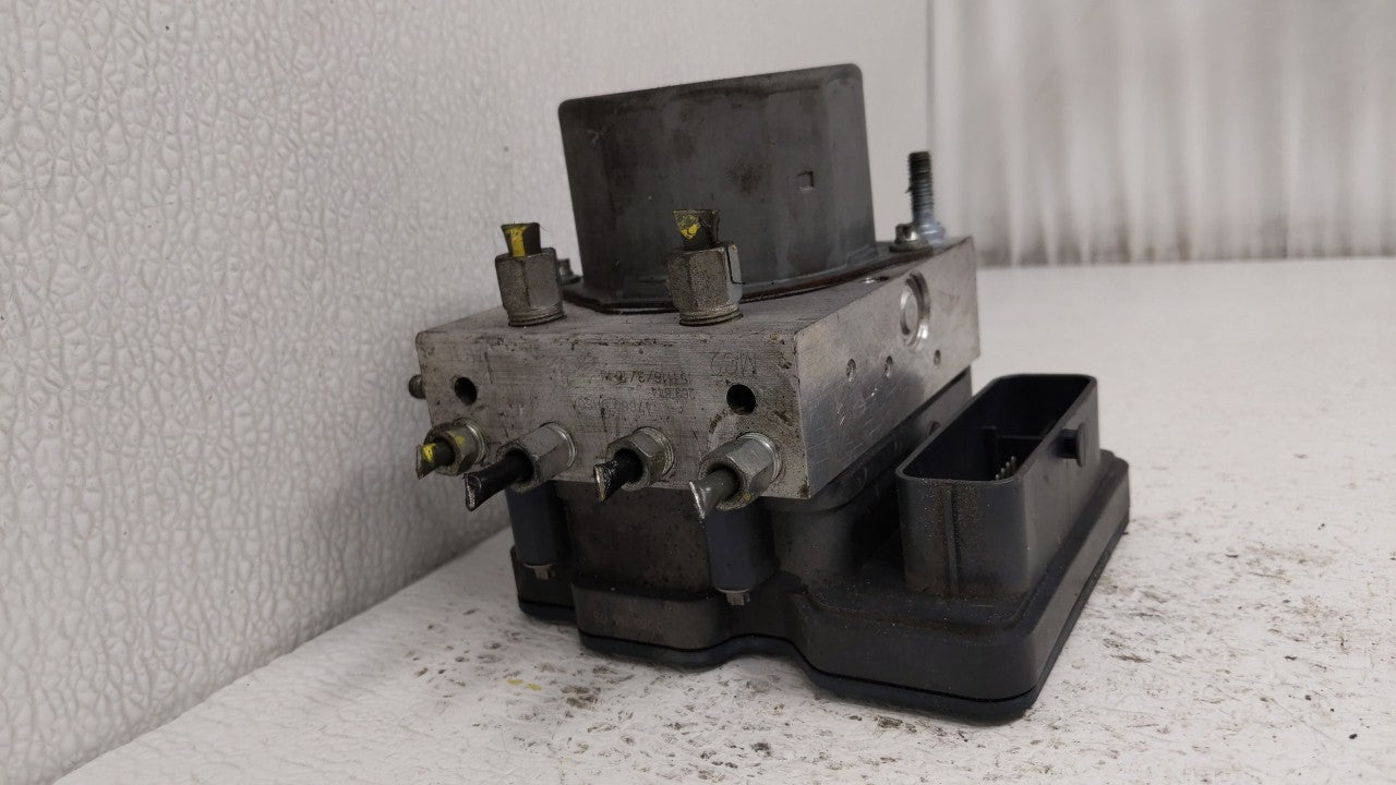 2016-2017 Nissan Altima ABS Pump Control Module Replacement P/N:2265106527 47660 9HS0A Fits Fits 2016 2017 OEM Used Auto Par