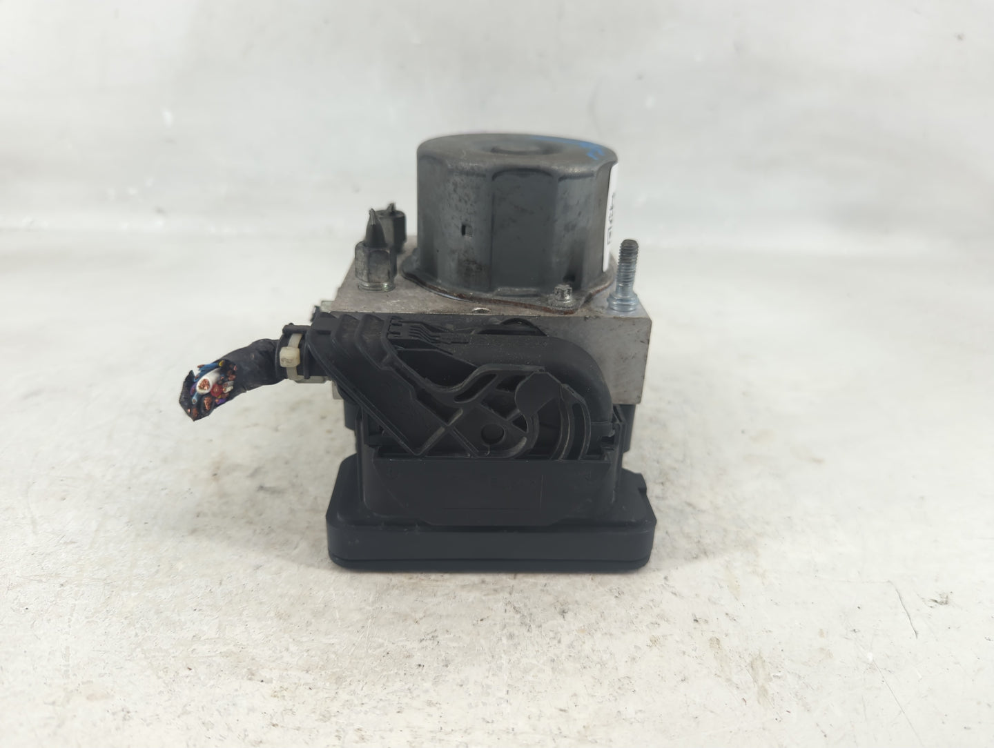 2016-2017 Nissan Altima ABS Pump Control Module Replacement P/N:47660-9HS0A Fits Fits 2016 2017 OEM Used Auto Parts - Oemuse