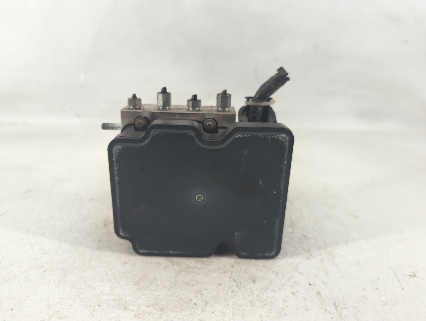 2016-2017 Nissan Altima ABS Pump Control Module Replacement P/N:47660-9HS0A Fits Fits 2016 2017 OEM Used Auto Parts - Oemuse