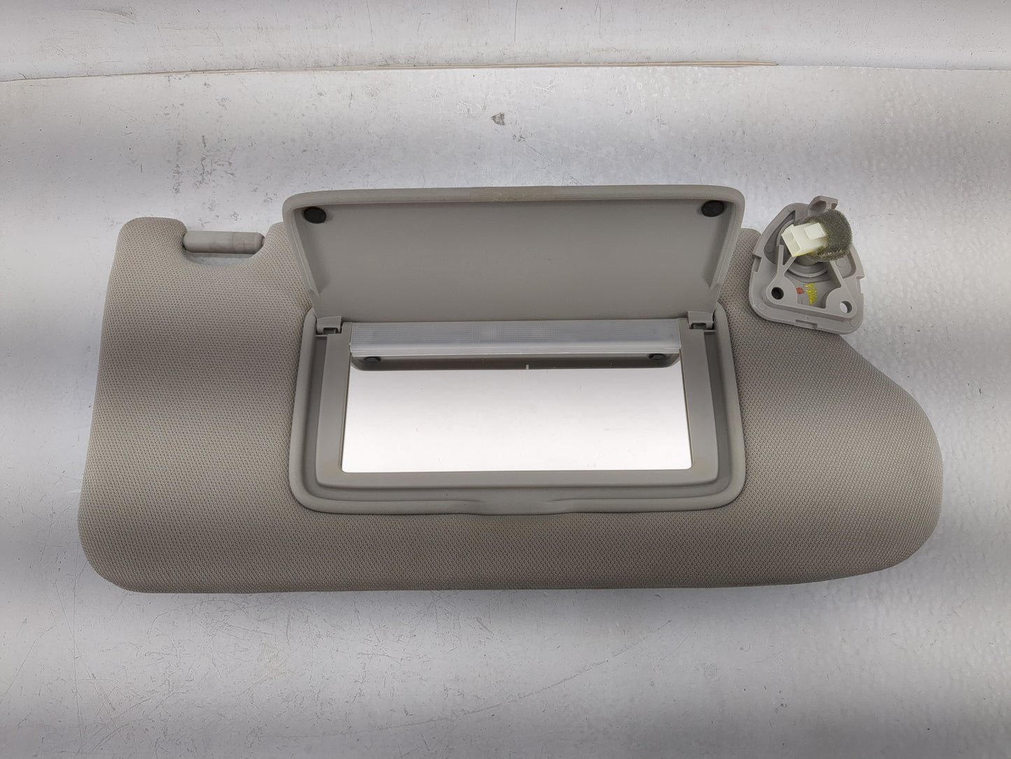 2013-2018 Nissan Altima Sun Visor Shade Replacement Passenger Right Mirror Fits Fits 2013 2014 2015 2016 2017 2018 OEM Used 