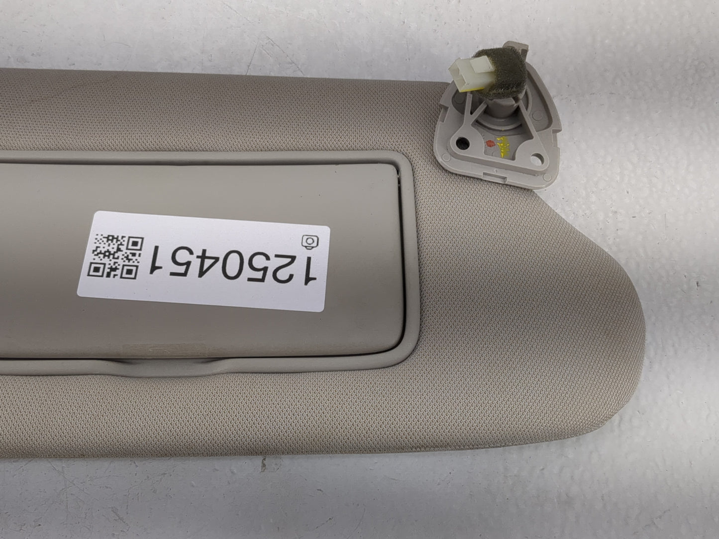 2013-2018 Nissan Altima Sun Visor Shade Replacement Passenger Right Mirror Fits Fits 2013 2014 2015 2016 2017 2018 OEM Used 