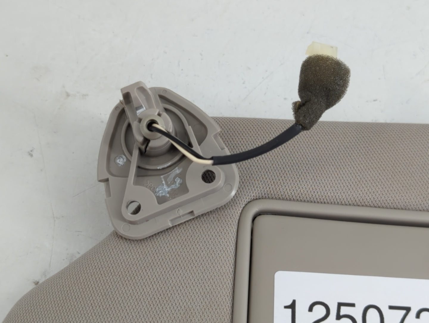 2013-2018 Nissan Altima Sun Visor Shade Replacement Driver Left Mirror Fits Fits 2013 2014 2015 2016 2017 2018 OEM Used Auto