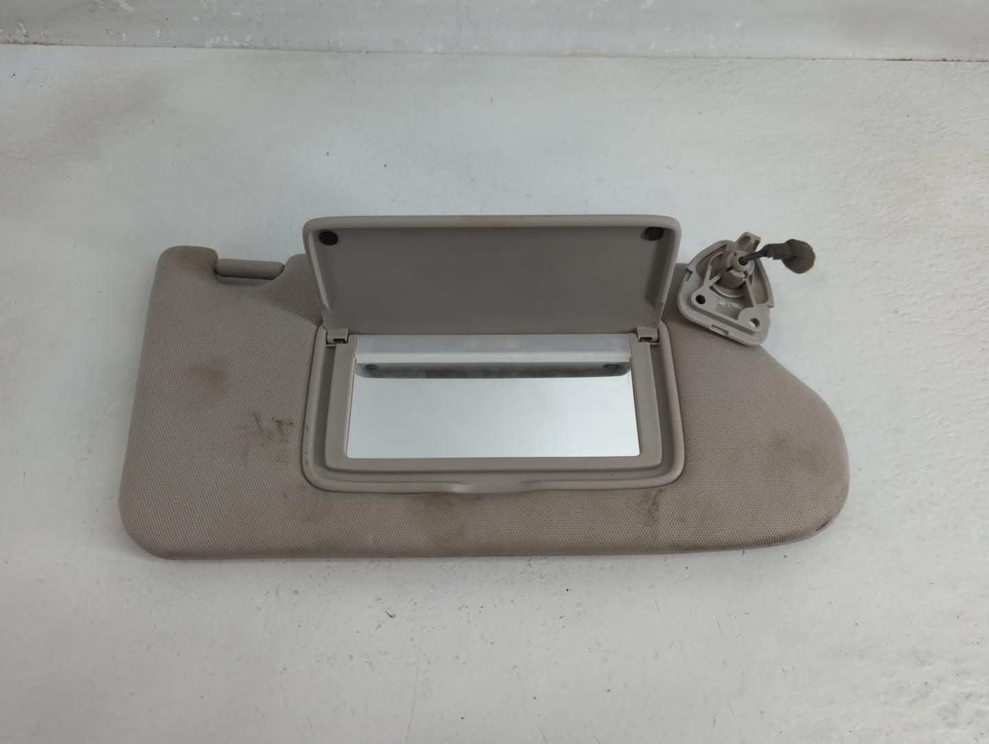 2013-2018 Nissan Altima Sun Visor Shade Replacement Passenger Right Mirror Fits Fits 2013 2014 2015 2016 2017 2018 OEM Used 