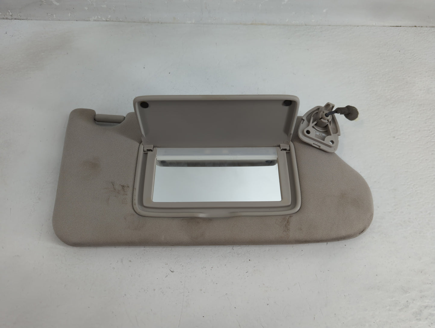 2013-2018 Nissan Altima Sun Visor Shade Replacement Passenger Right Mirror Fits Fits 2013 2014 2015 2016 2017 2018 OEM Used 