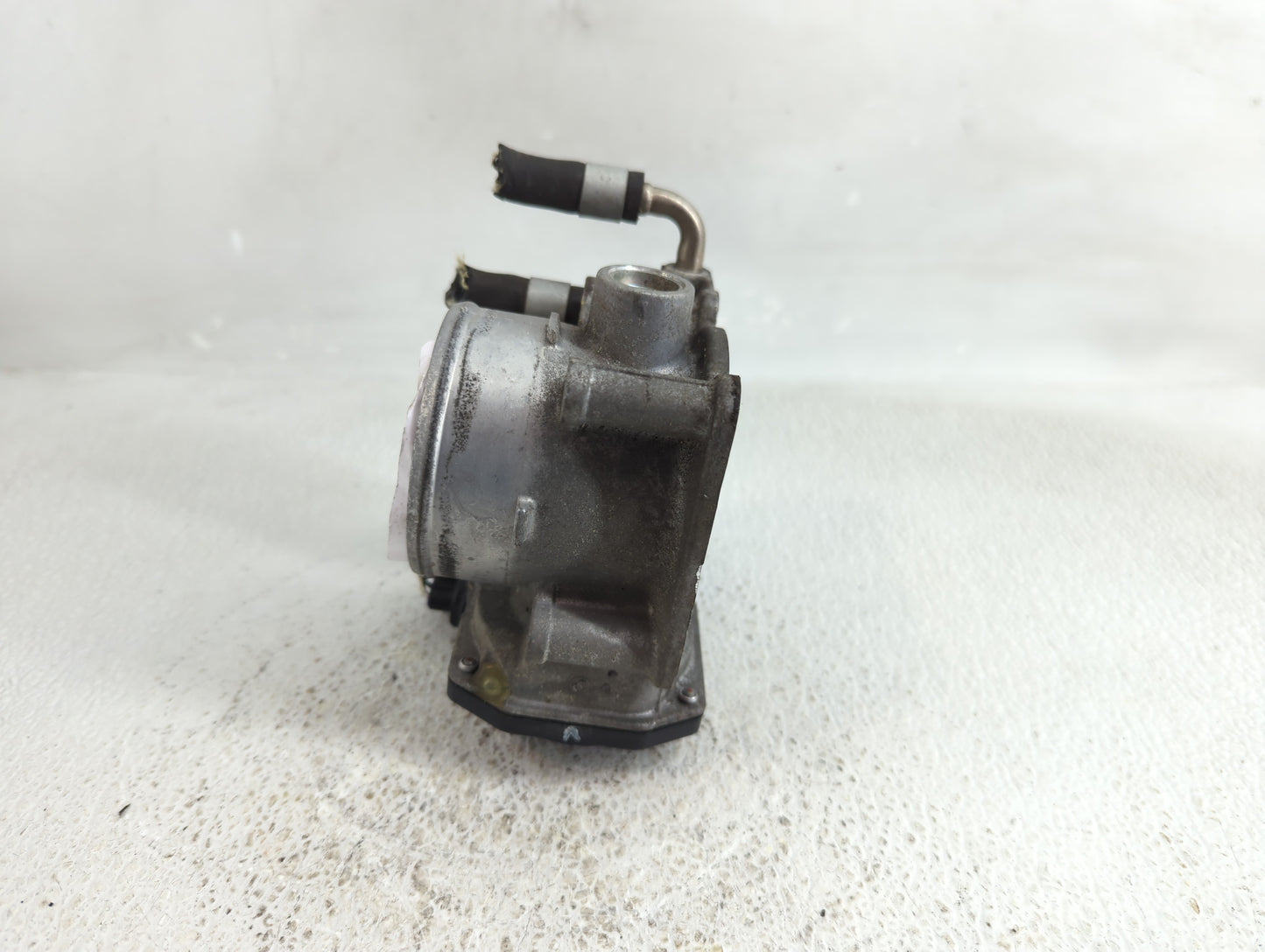 2013-2018 Nissan Altima Throttle Body P/N:3TA60-01 Fits Fits 2013 2014 2015 2016 2017 2018 2019 2020 OEM Used Auto Parts - O