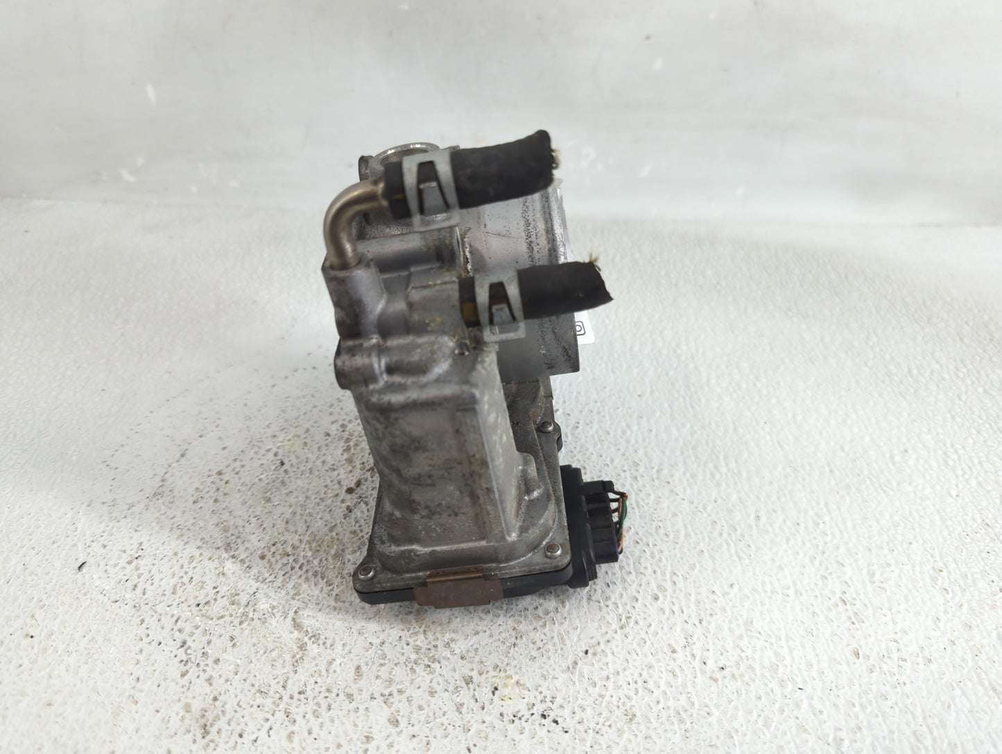 2013-2018 Nissan Altima Throttle Body P/N:3TA60-01 Fits Fits 2013 2014 2015 2016 2017 2018 2019 2020 OEM Used Auto Parts - O