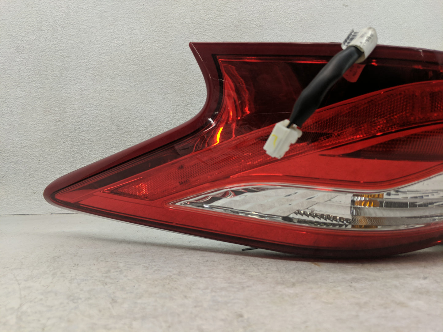 2016 Nissan Altima Tail Light Assembly Passenger Right OEM Fits OEM Used Auto Parts - Oemusedautoparts1.com