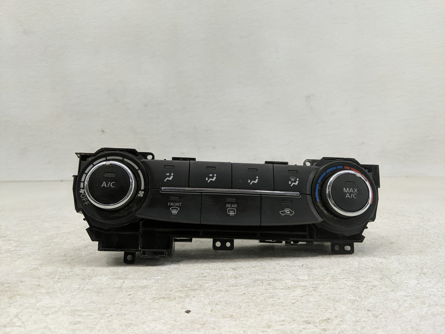 2016-2018 Nissan Altima Climate Control Module Temperature AC/Heater Replacement Fits Fits 2016 2017 2018 OEM Used Auto Part