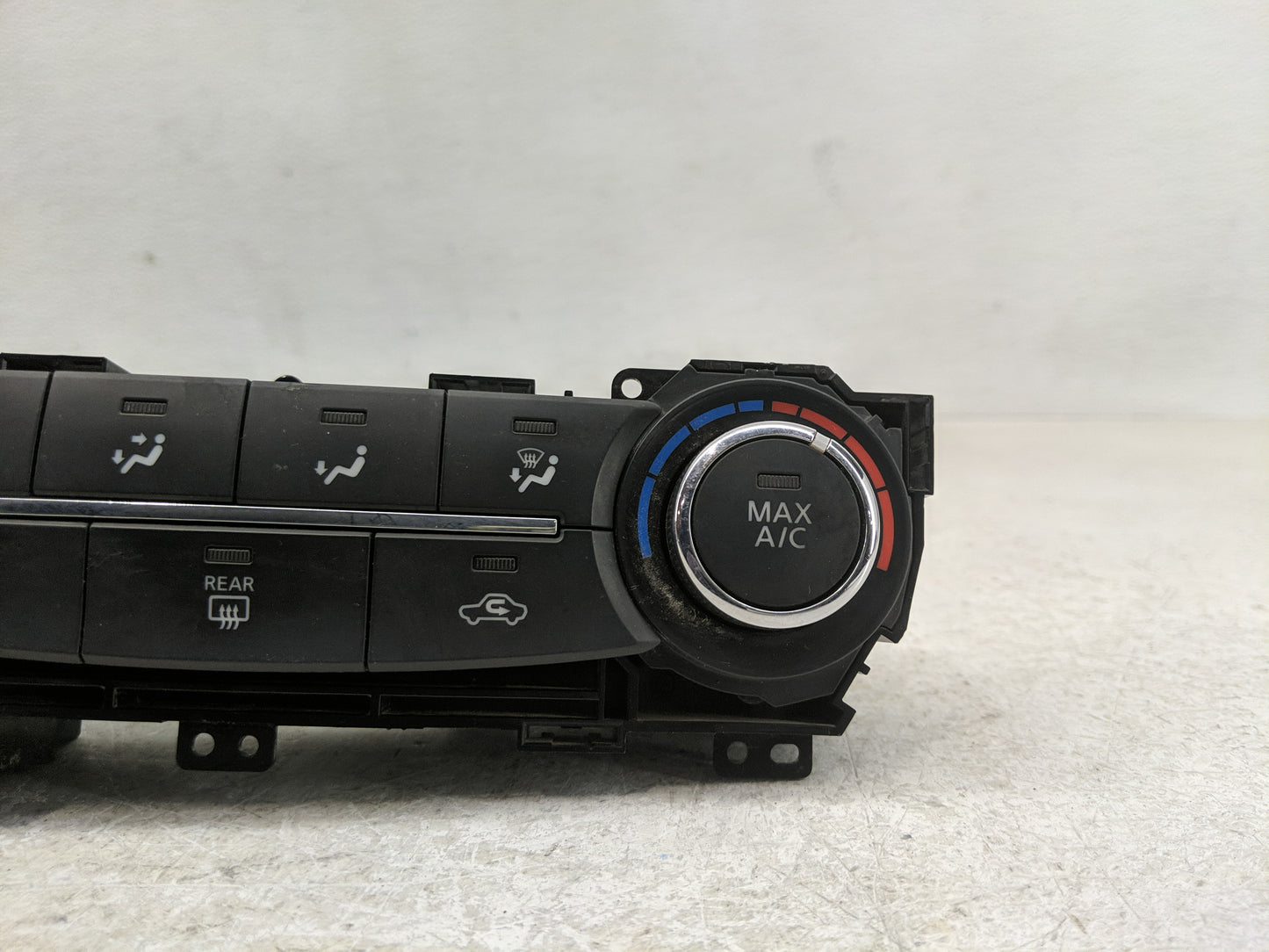 2016-2018 Nissan Altima Climate Control Module Temperature AC/Heater Replacement Fits Fits 2016 2017 2018 OEM Used Auto Part