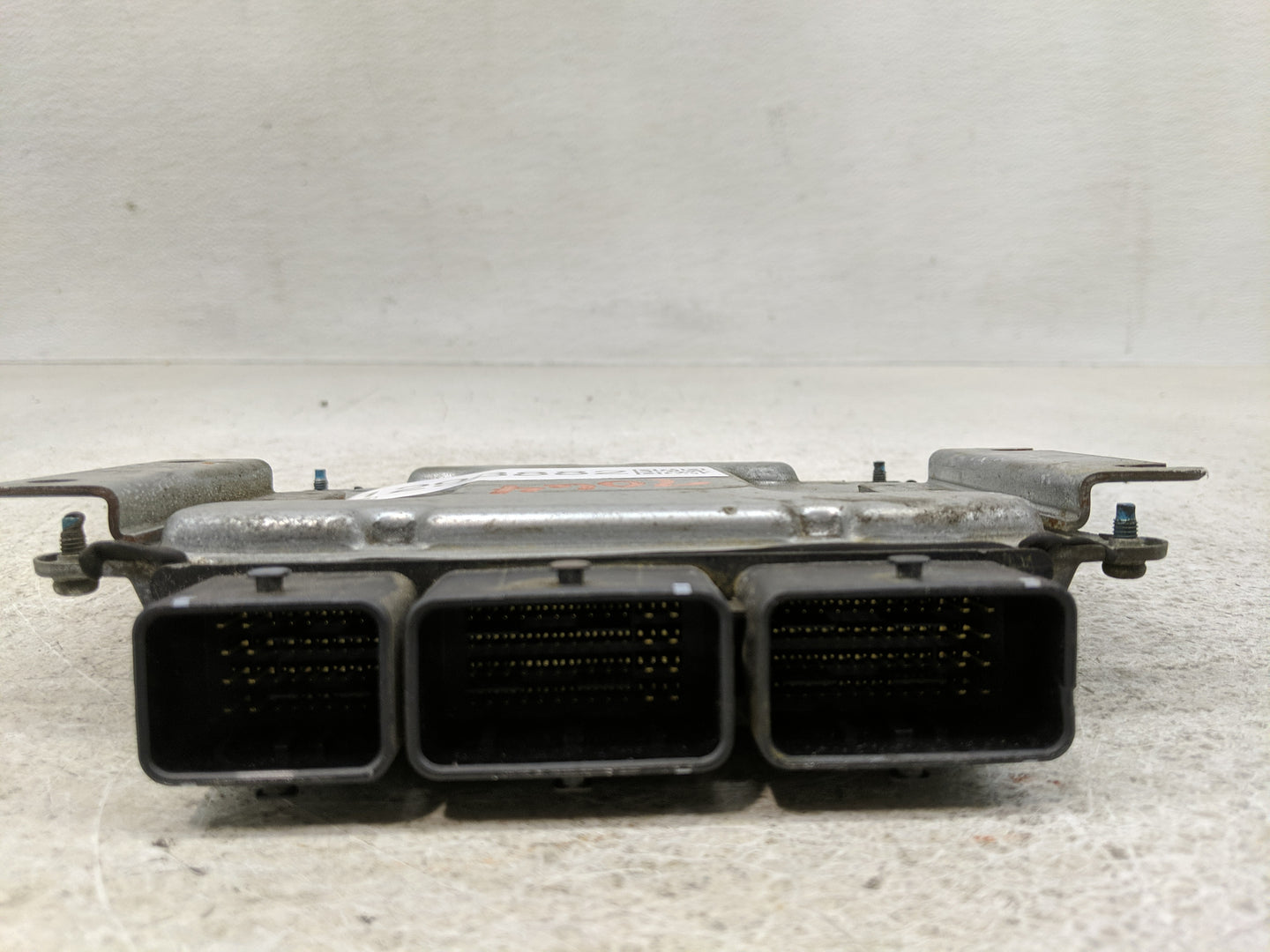 2016-2017 Nissan Altima PCM Engine Control Computer ECU ECM PCU OEM P/N:NEC024-013 Fits Fits 2016 2017 OEM Used Auto Parts -
