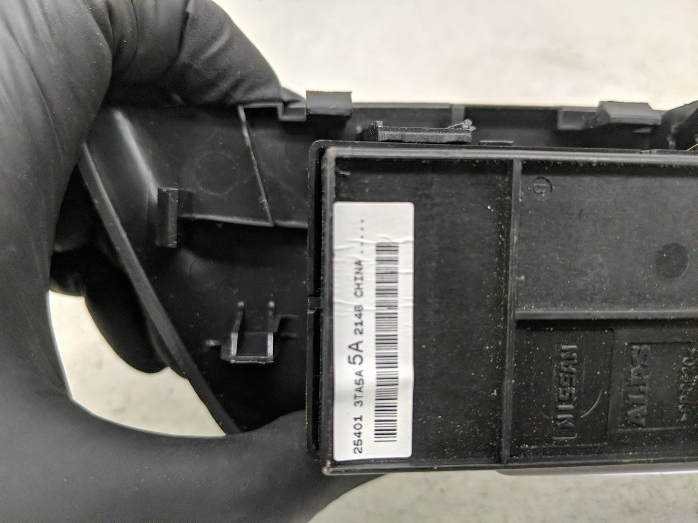 2013-2018 Nissan Altima Master Power Window Switch Replacement Driver Side Left P/N:25401 3TA5A Fits OEM Used Auto Parts - O