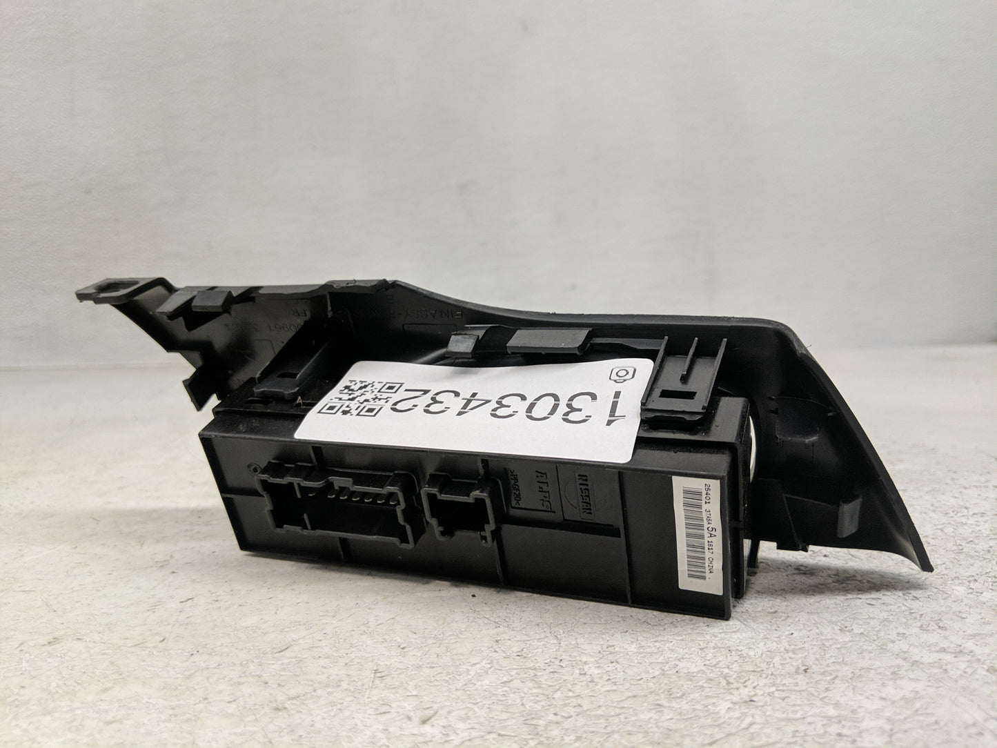 2013-2018 Nissan Altima Master Power Window Switch Replacement Driver Side Left P/N:25401 3TA5A Fits OEM Used Auto Parts - O