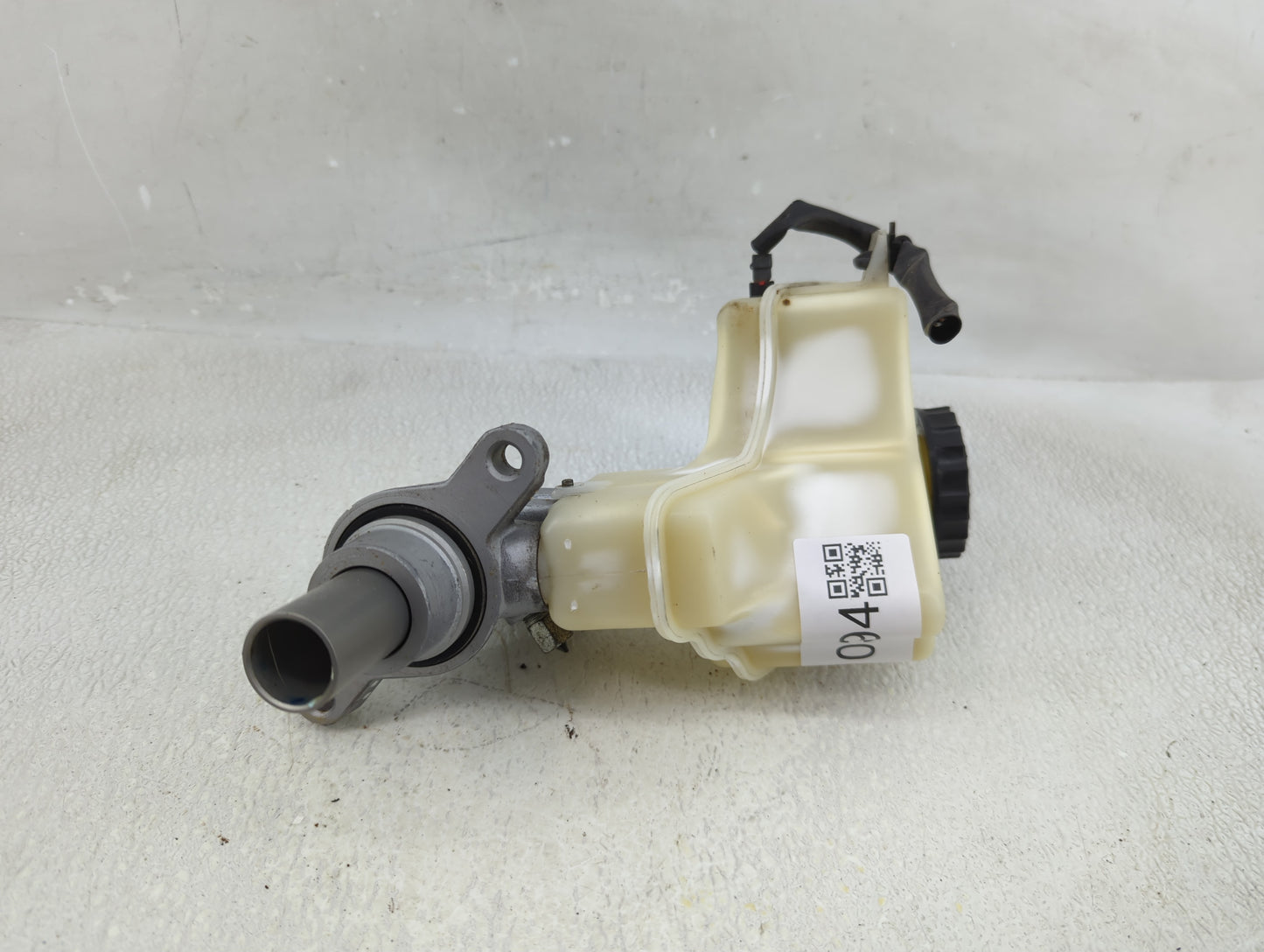2013-2018 Nissan Altima Brake Master Cylinder 1310394 - Oemusedautoparts1.com