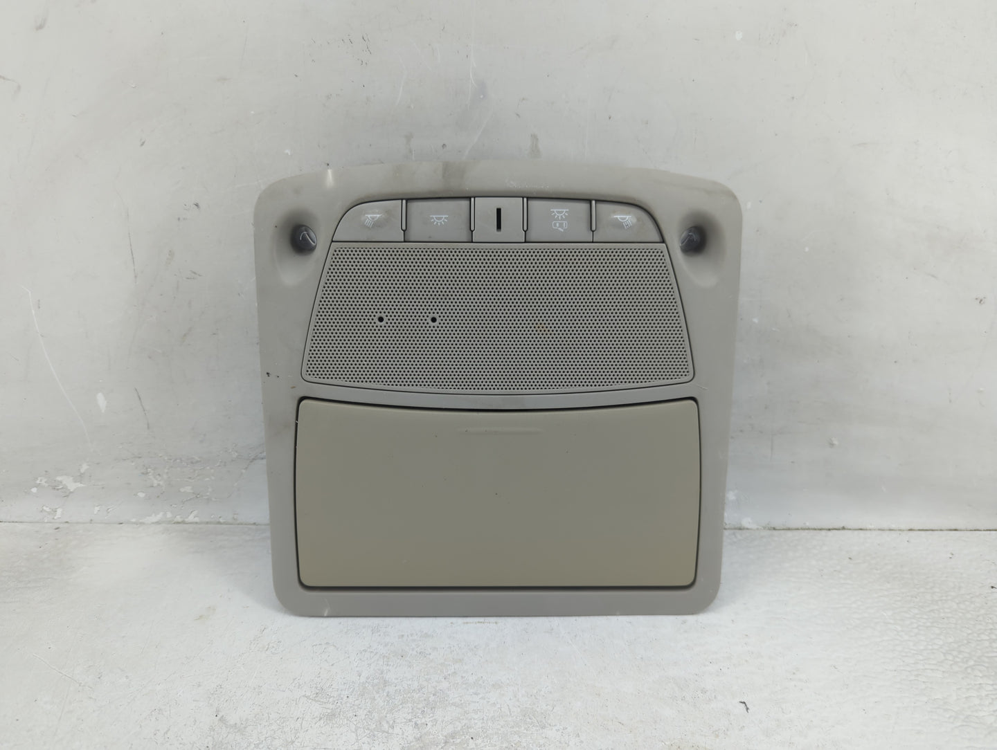 2016 Nissan Altima Overhead Roof Console - Oemusedautoparts1.com