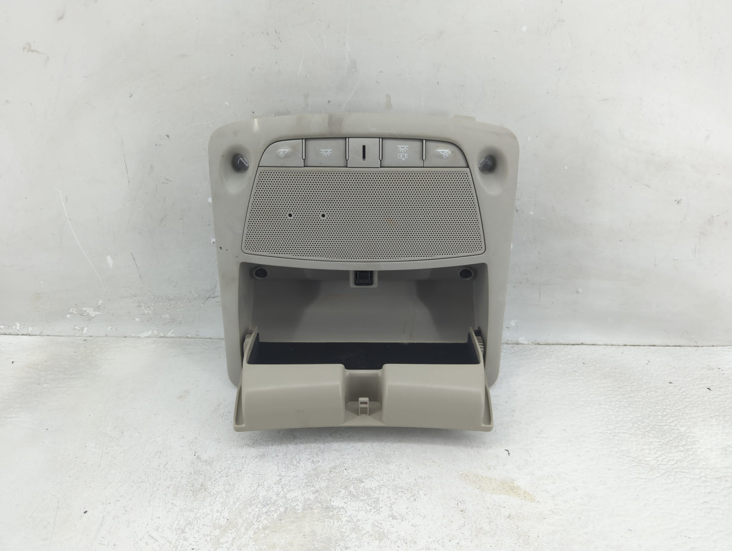 2016 Nissan Altima Overhead Roof Console - Oemusedautoparts1.com