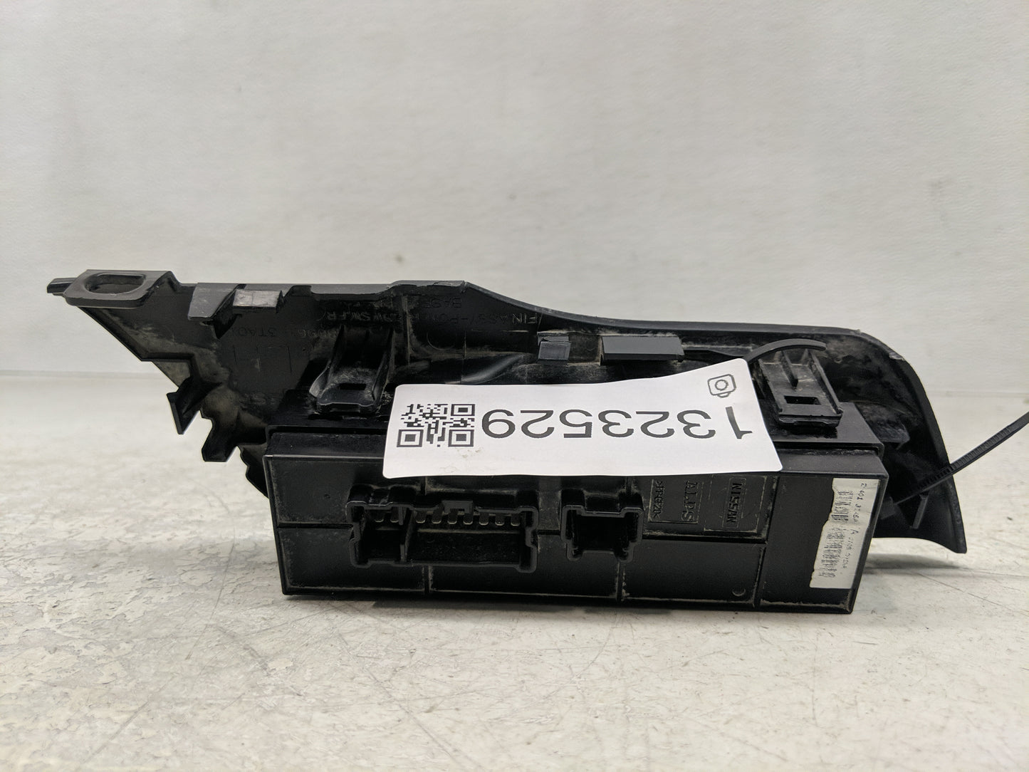 2013-2018 Nissan Altima Master Power Window Switch Replacement Driver Side Left P/N:25401-3SH1A Fits OEM Used Auto Parts - O