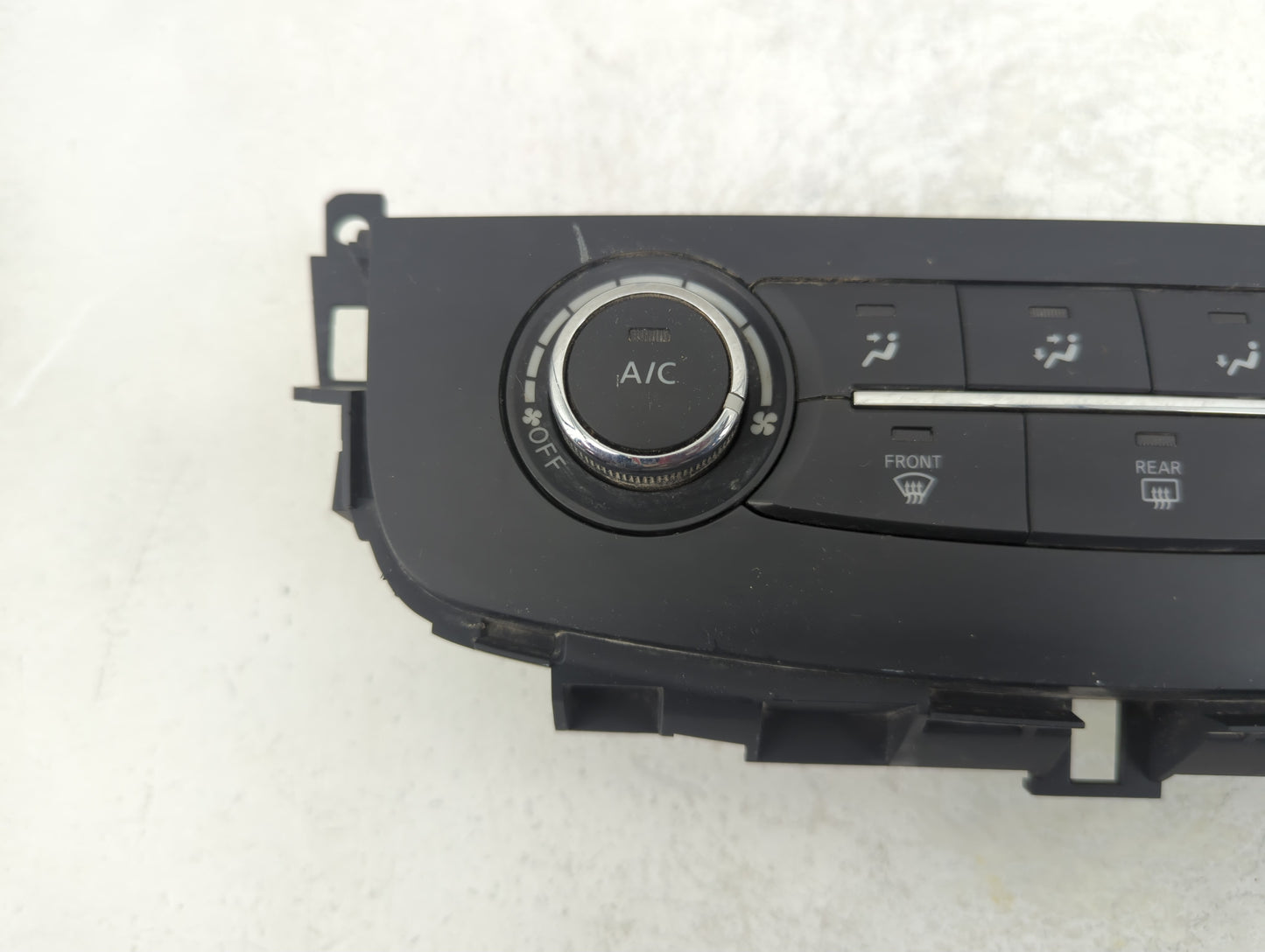 2016-2018 Nissan Altima Climate Control Module Temperature AC/Heater Replacement P/N:275109HS0A-G 275109HS0A Fits OEM Used A