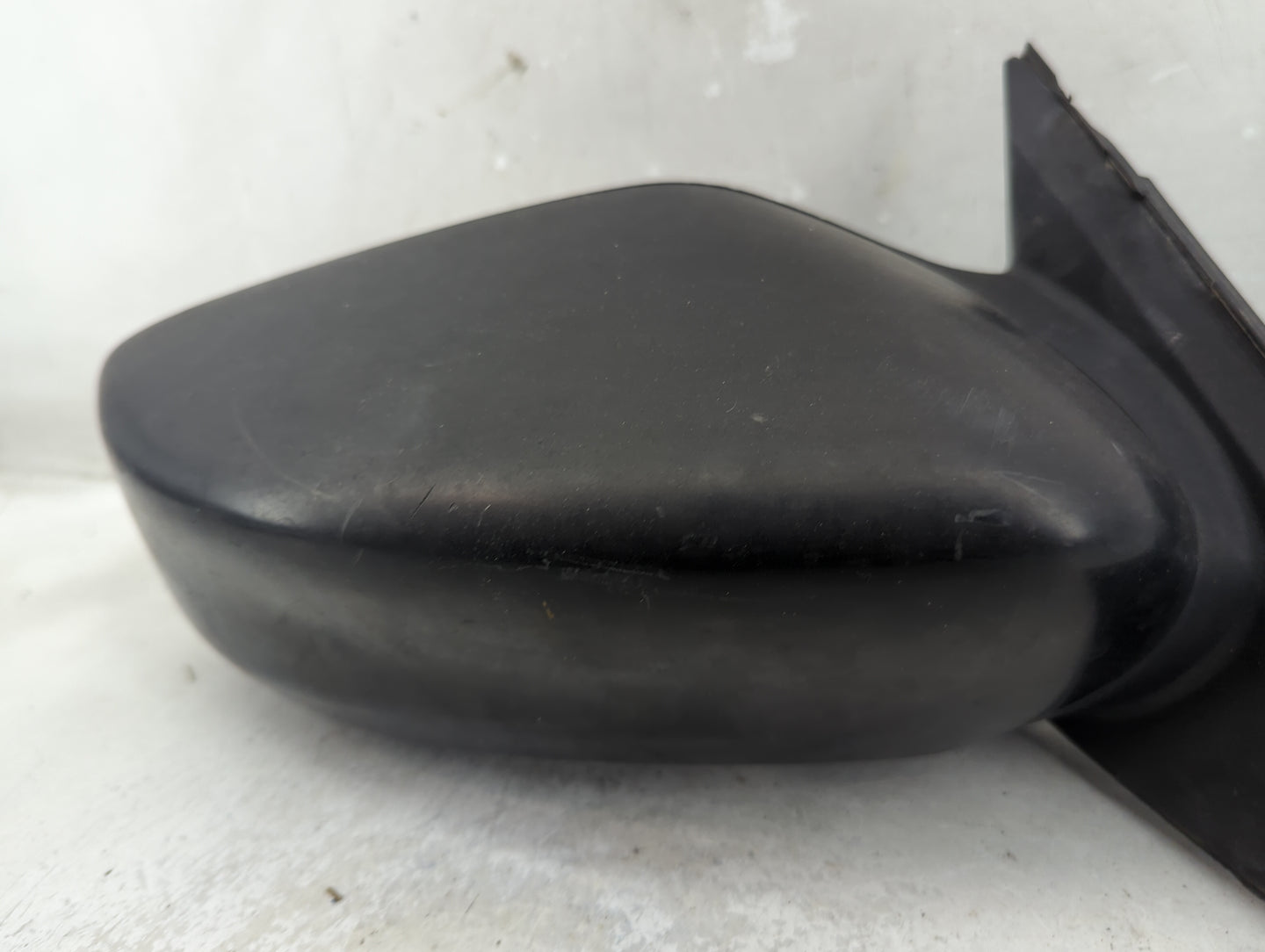 2013-2018 Nissan Altima Passenger Side View Mirror - Right Door Mirror OEM Used - Oemusedautoparts1.com