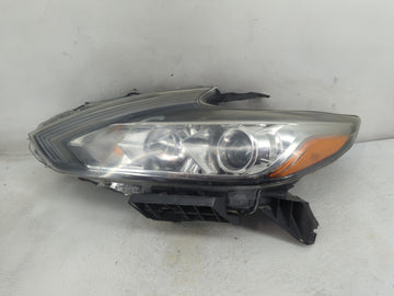 2016-2018 Nissan Altima Passenger Right Oem Head Light Headlight Lamp - Oemusedautoparts1.com